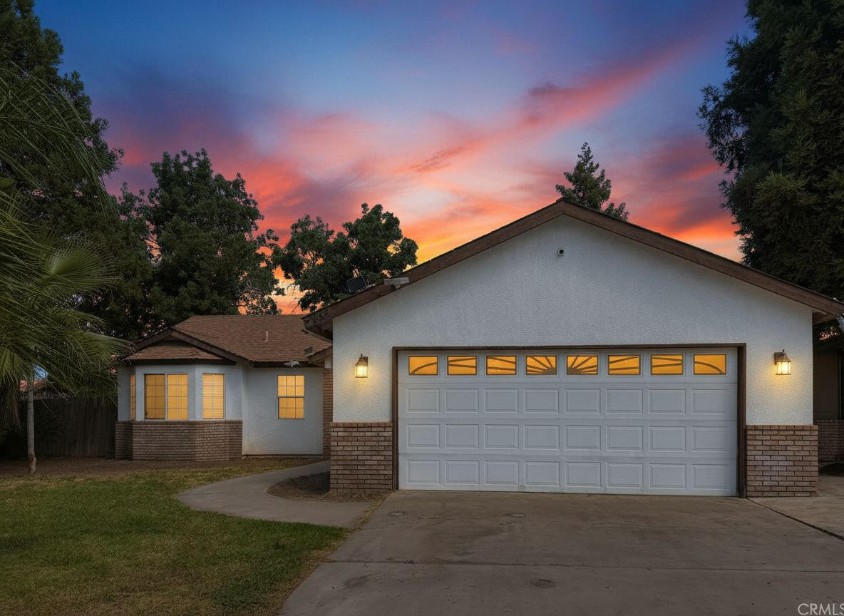 2384 Forest Ct, Porterville, CA 93257