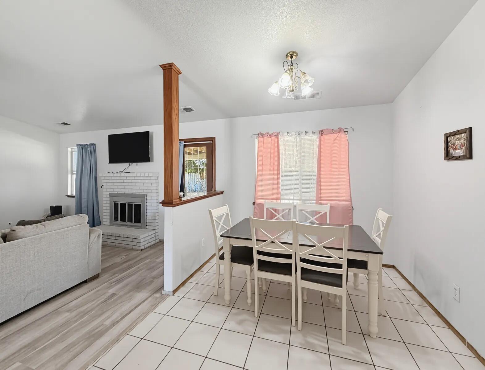 2384 Forest Ct, Porterville, CA 93257