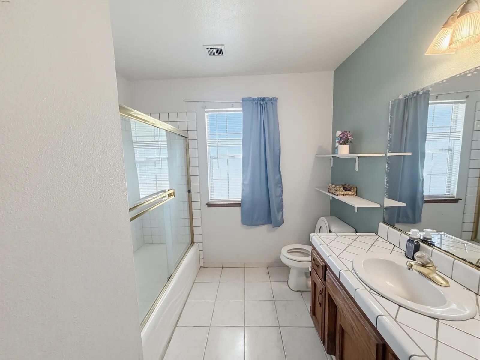 2384 Forest Ct, Porterville, CA 93257