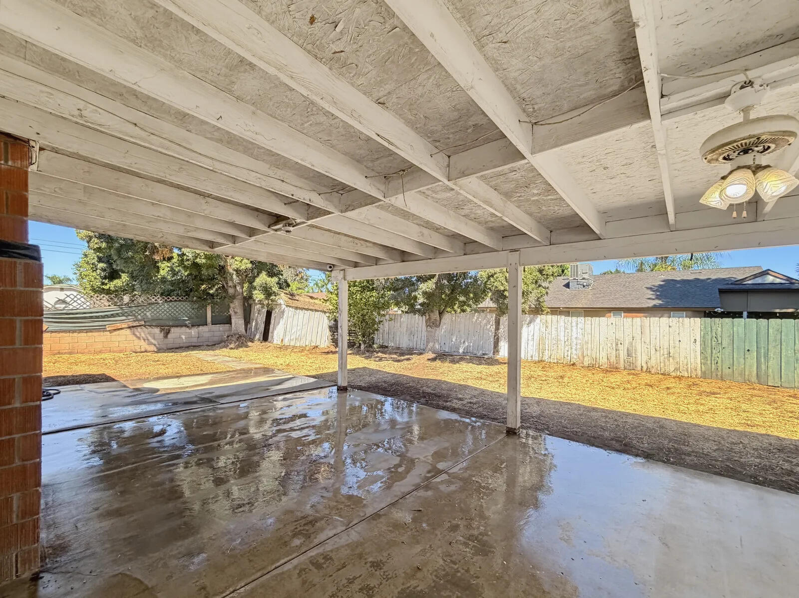 2384 Forest Ct, Porterville, CA 93257