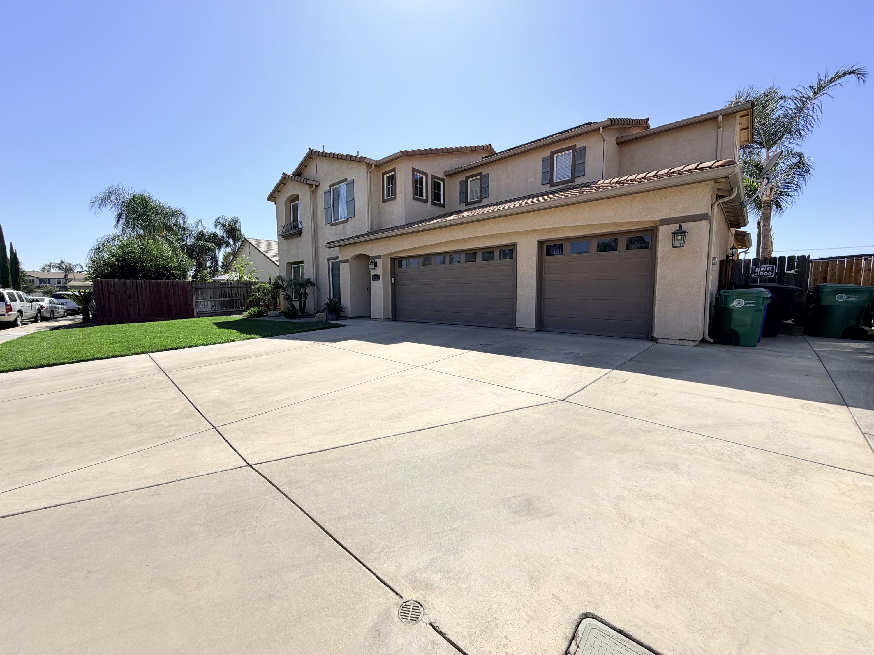 1083 N Wellington, Porterville, CA 93257