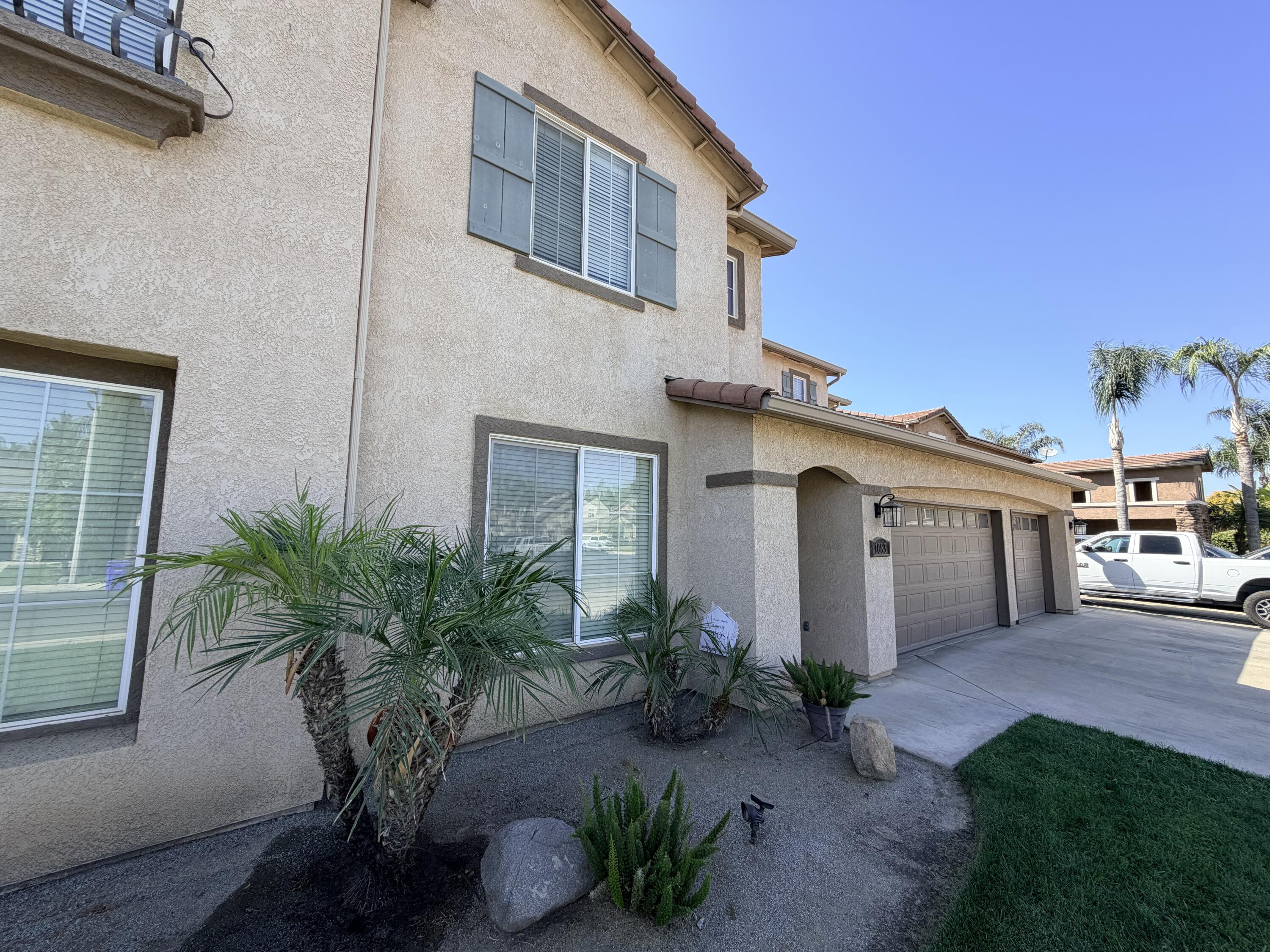 1083 N Wellington, Porterville, CA 93257