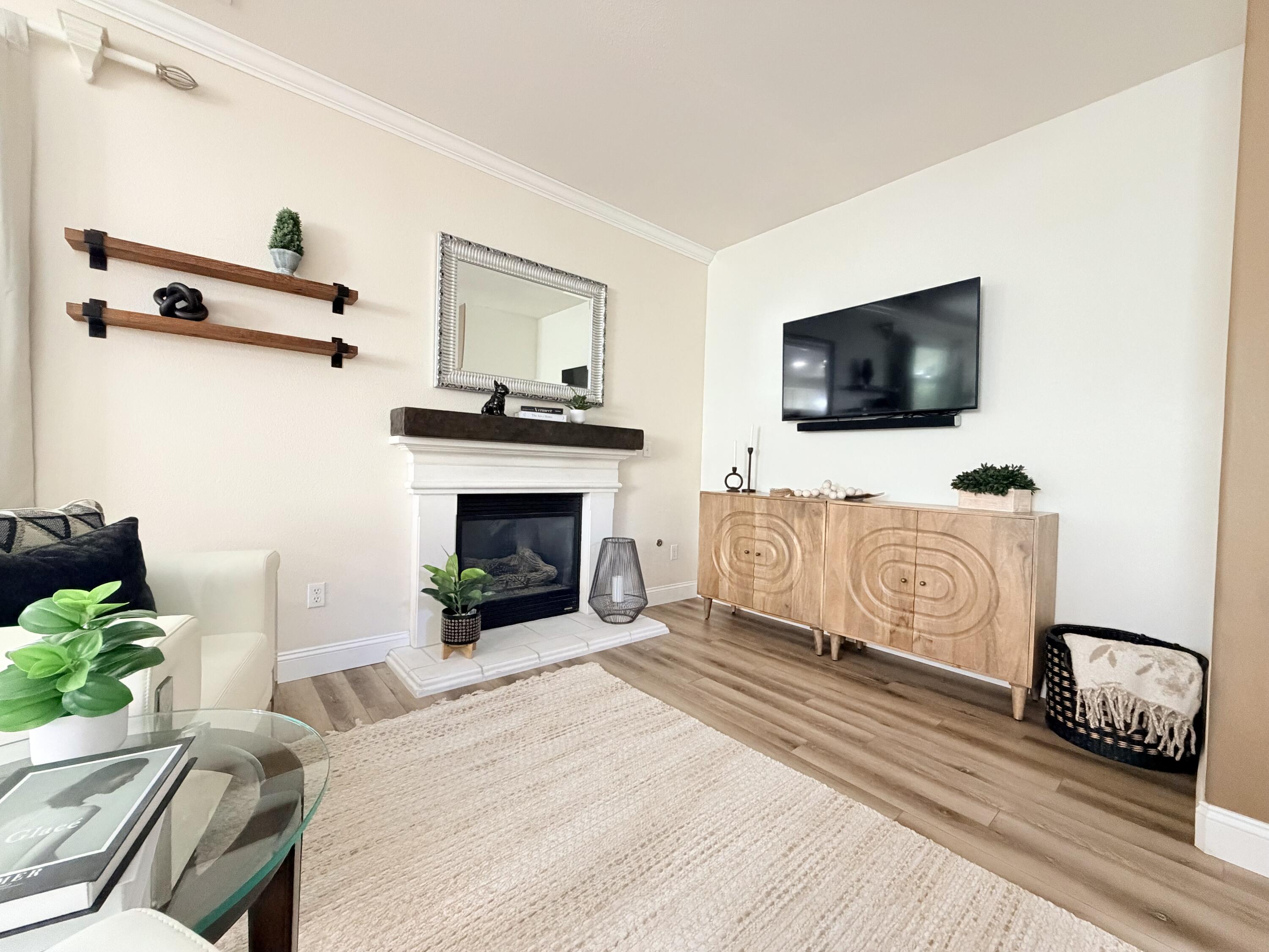 1083 N Wellington, Porterville, CA 93257