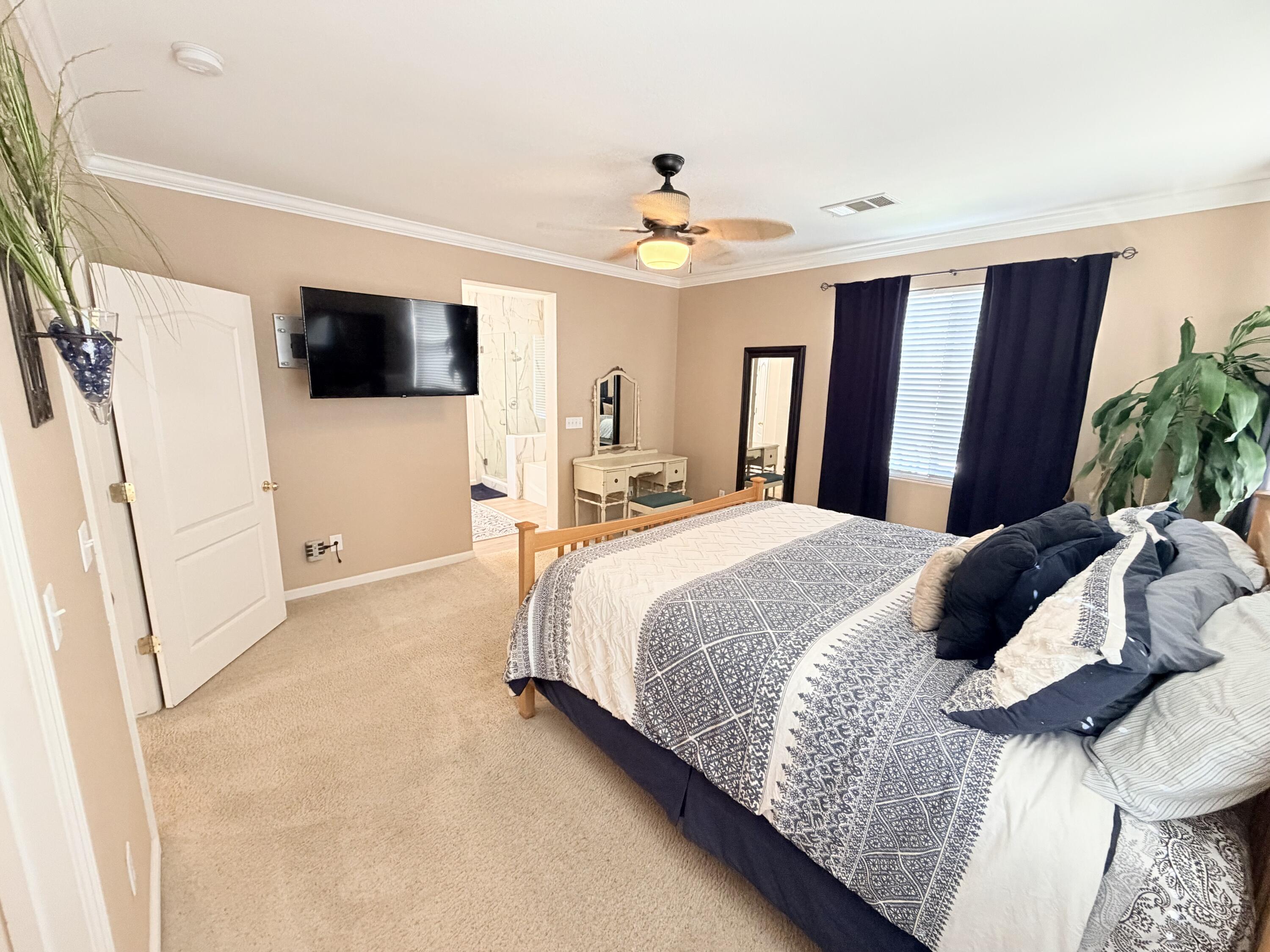 1083 N Wellington, Porterville, CA 93257