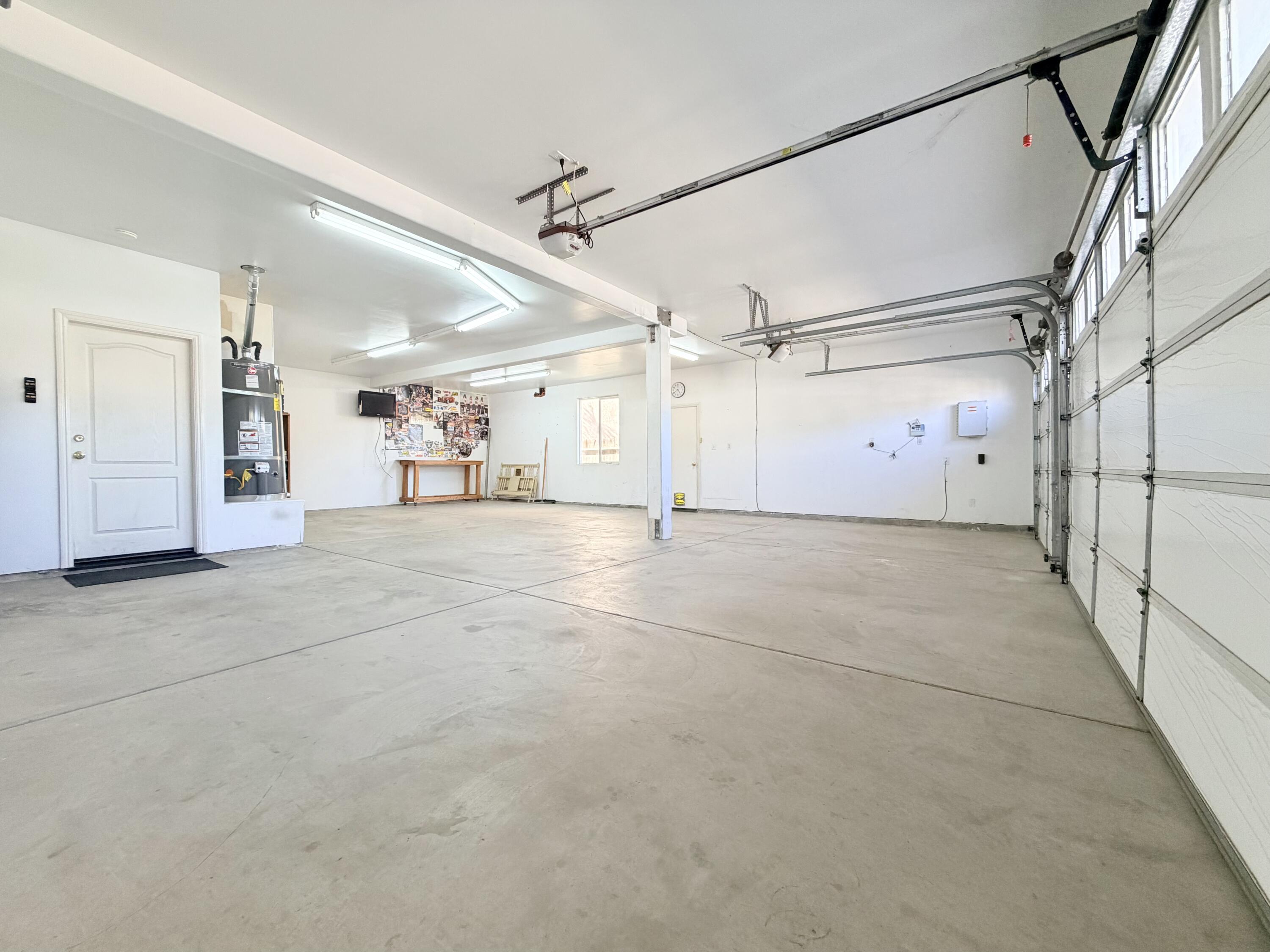 1083 N Wellington, Porterville, CA 93257
