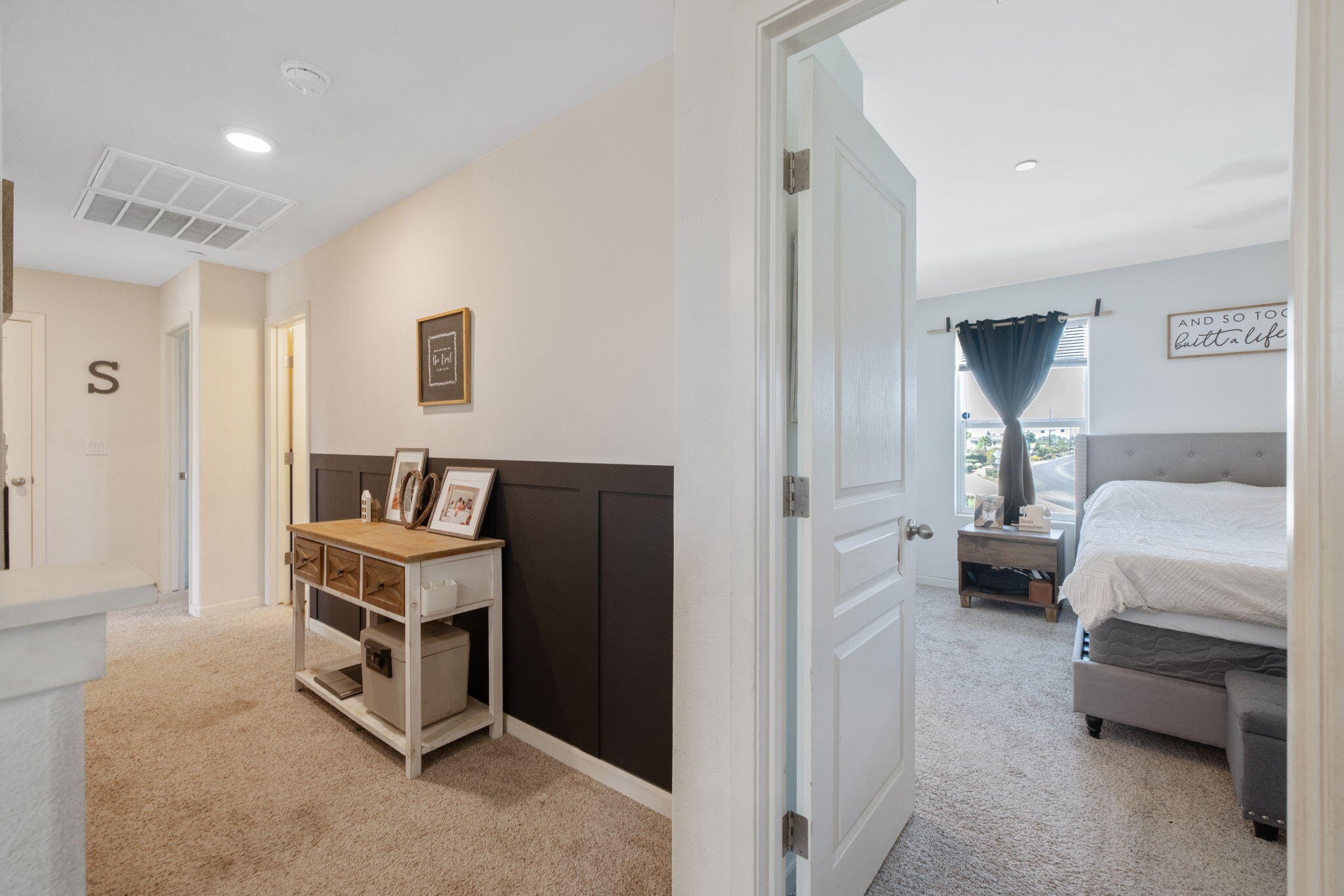 2943 N Clay Ct, Visalia, CA 93291