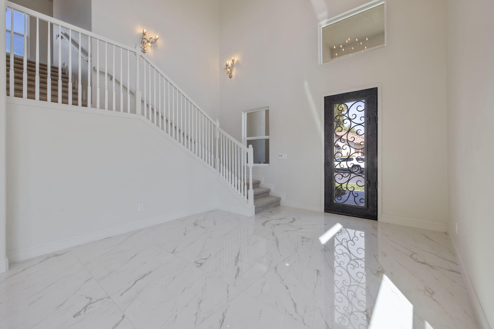 169 Lake Dr, Lemoore, CA 93245