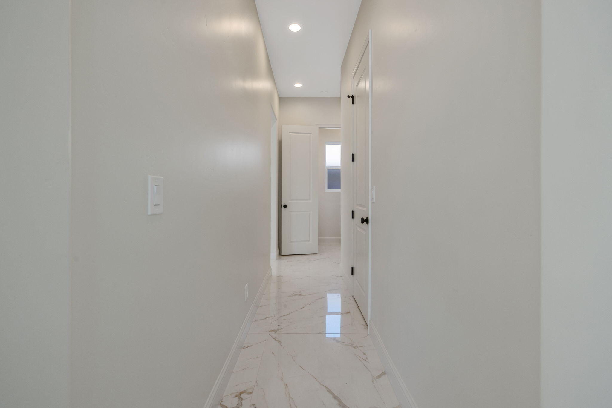 169 Lake Dr, Lemoore, CA 93245