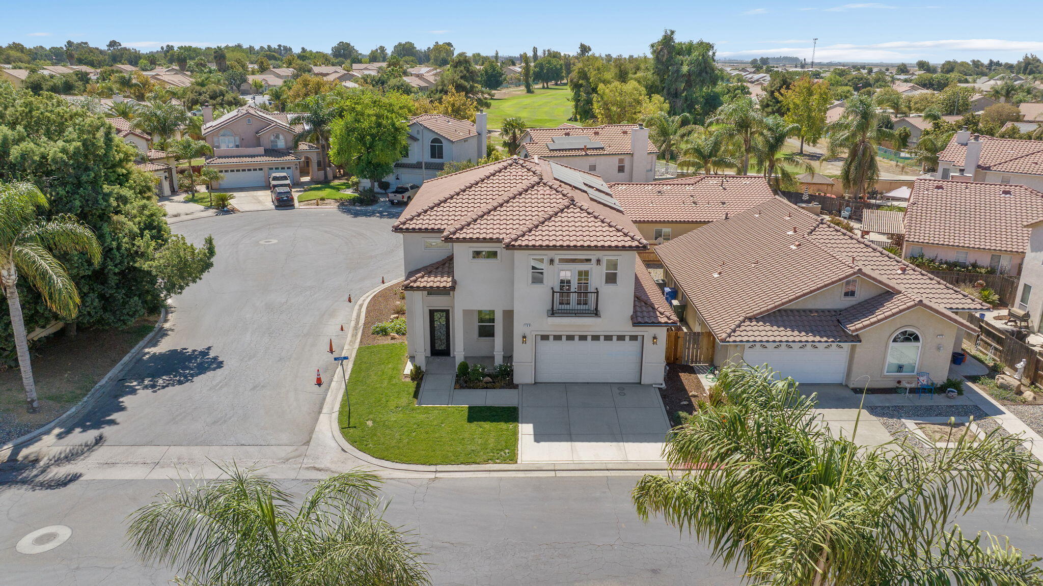 169 Lake Dr, Lemoore, CA 93245