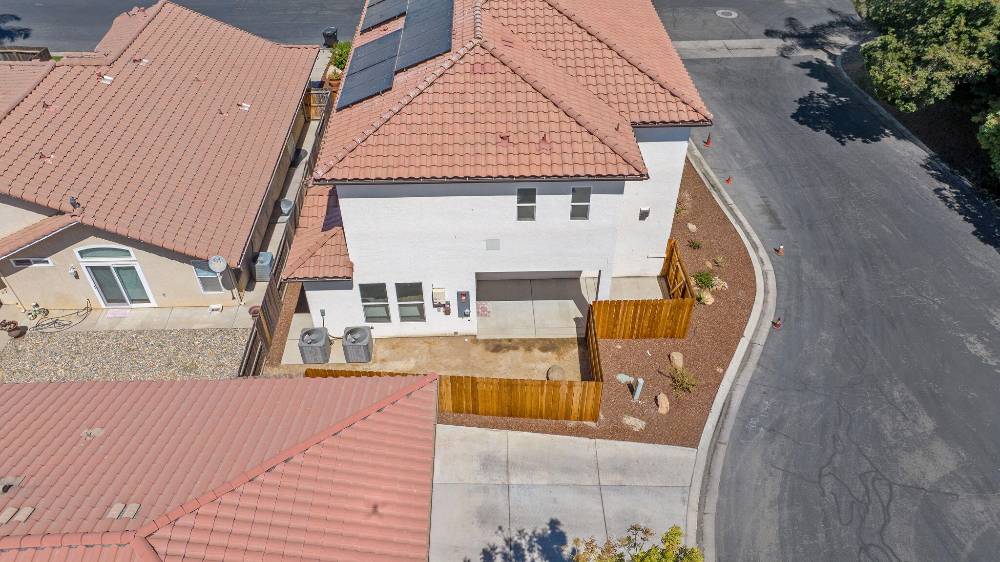 169 Lake Dr, Lemoore, CA 93245