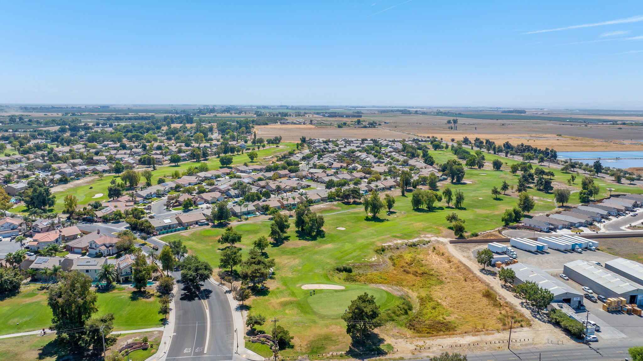 169 Lake Dr, Lemoore, CA 93245