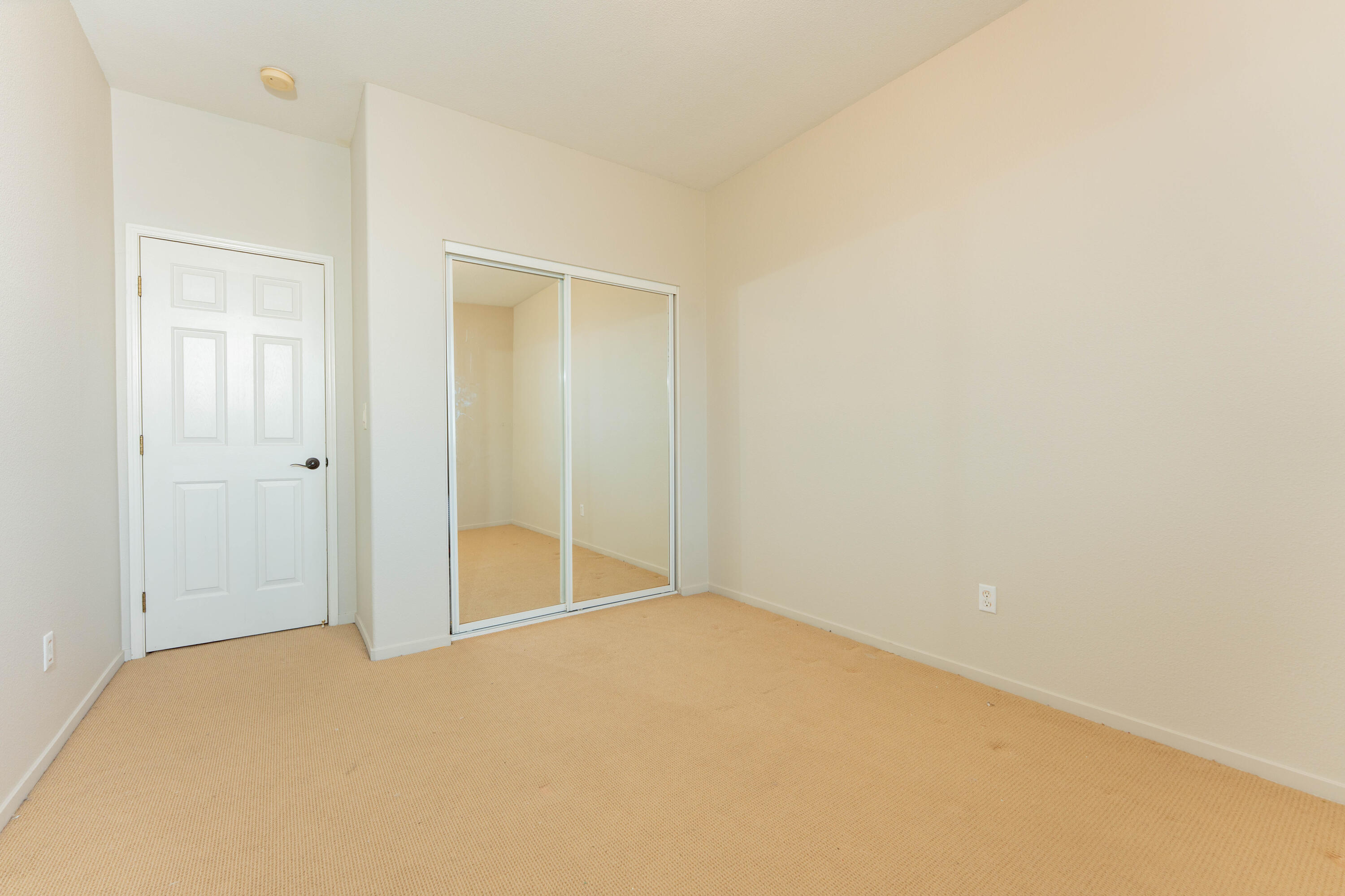 2059 W Cheryll Ct, Porterville, CA 93257