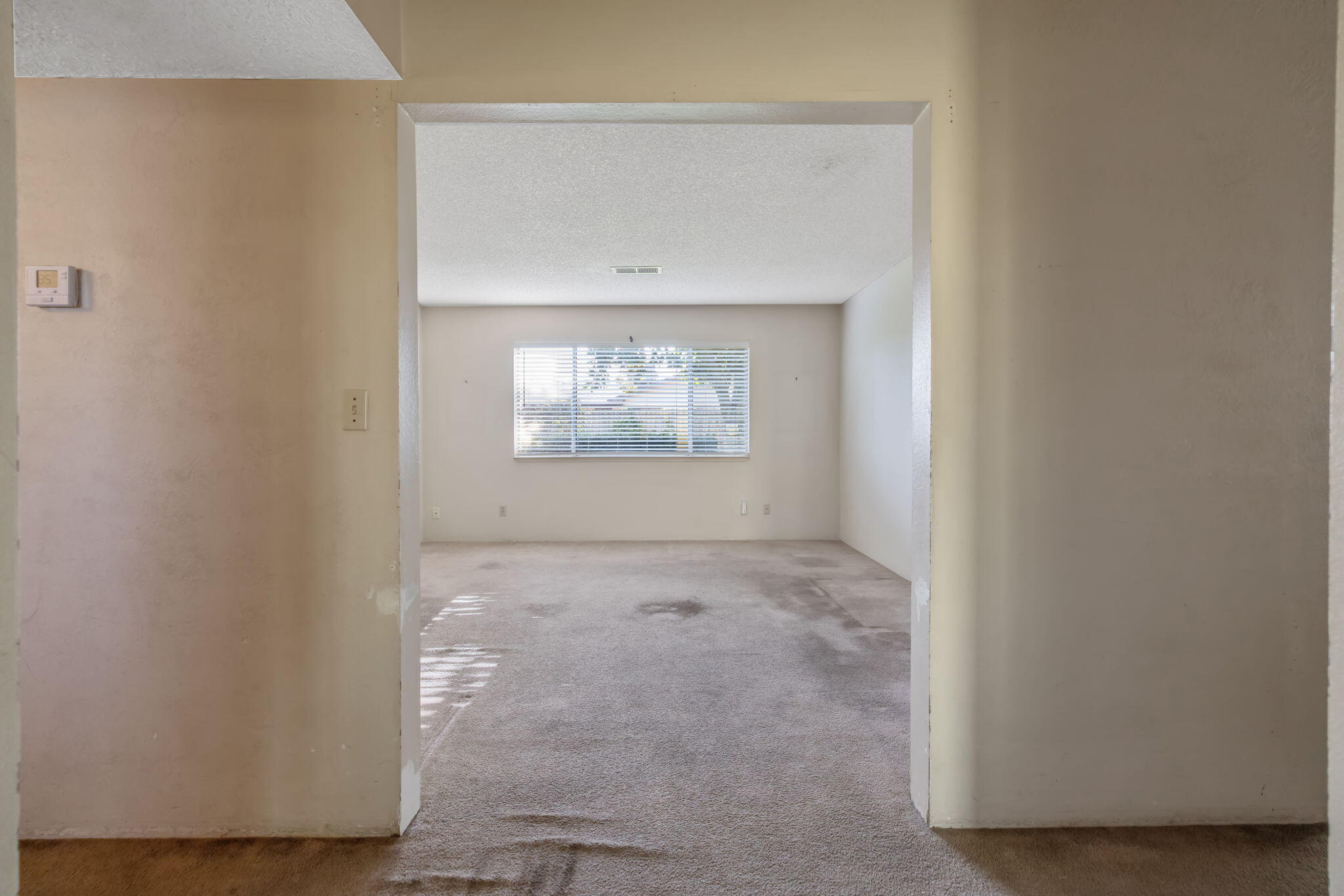 817 N Arbor, Tulare, CA 93274
