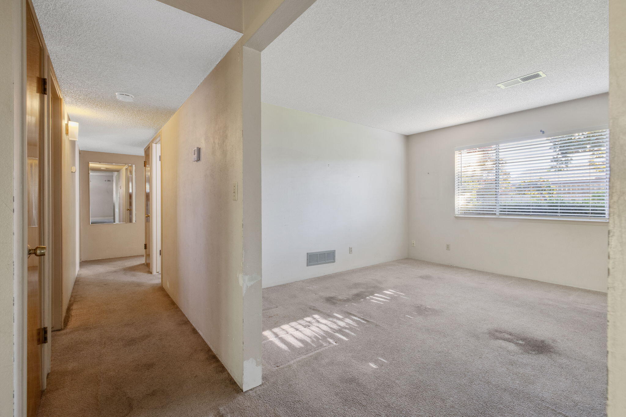 817 N Arbor, Tulare, CA 93274