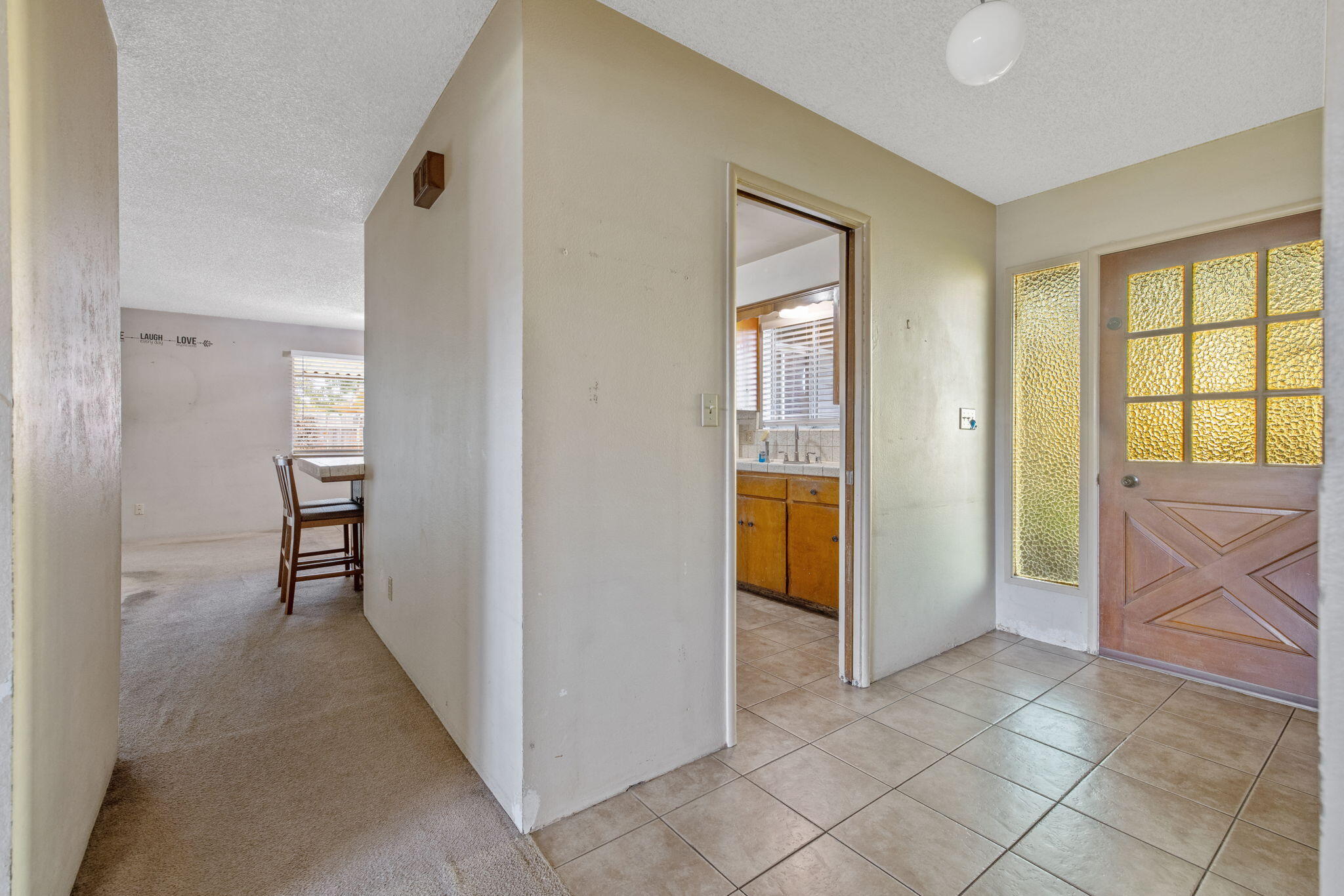 817 N Arbor, Tulare, CA 93274