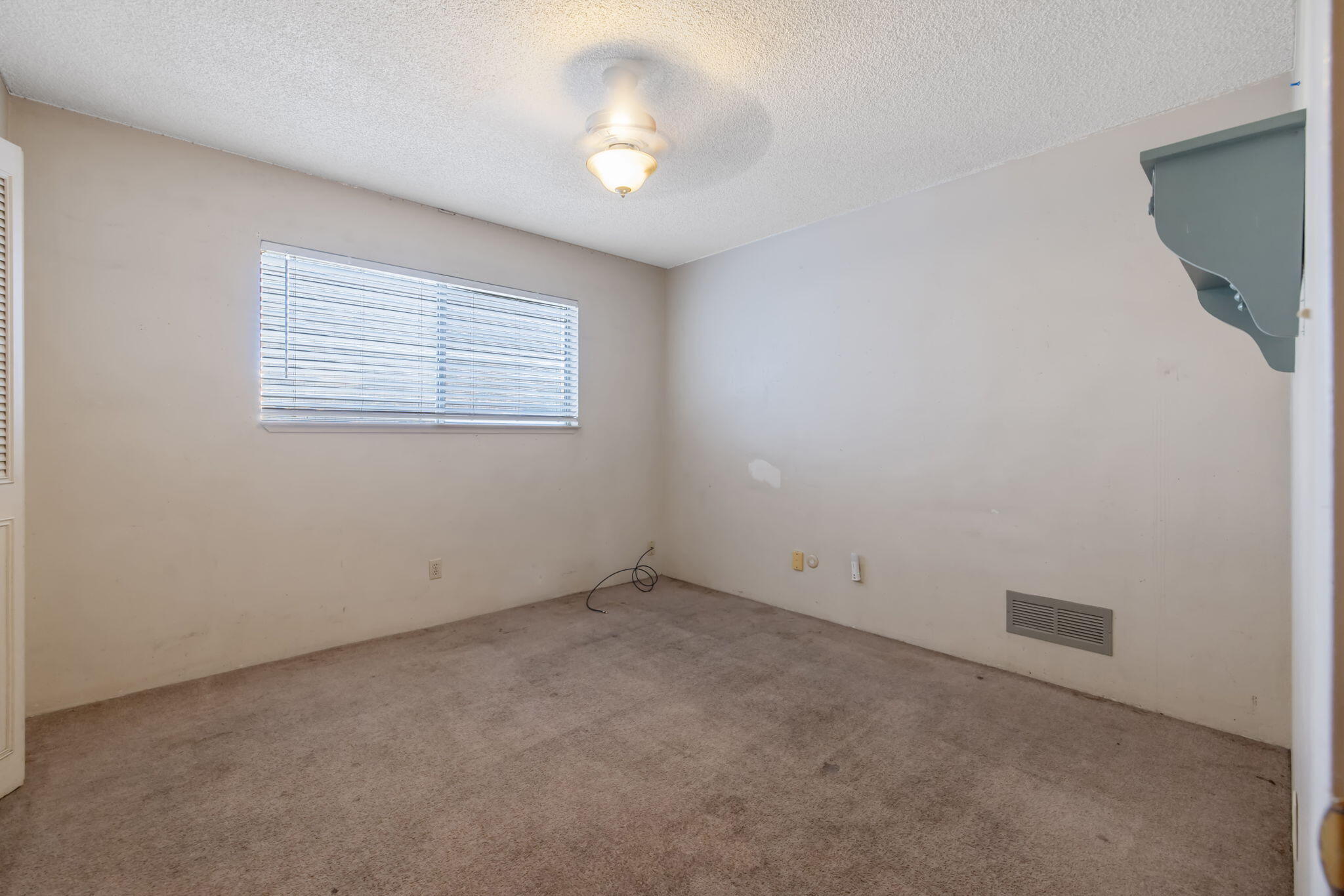 817 N Arbor, Tulare, CA 93274