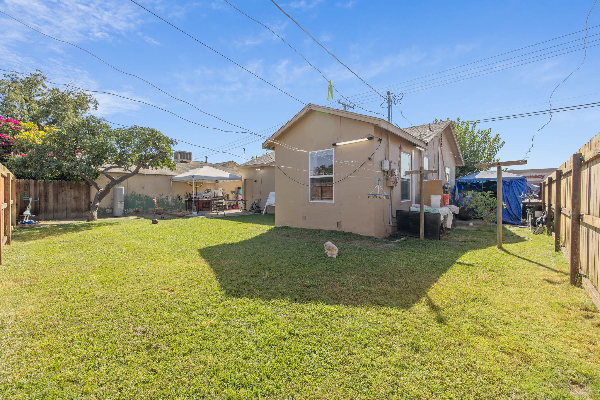 124 S West St, Tulare, CA 93274