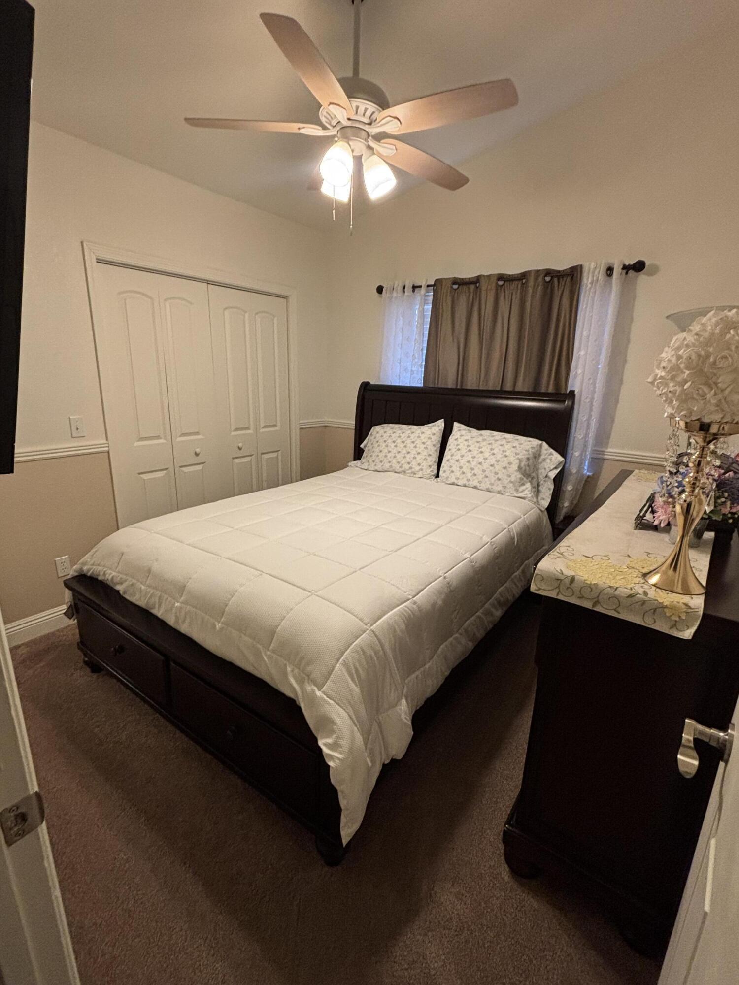 3637 E Center Ct, Visalia, CA 93292