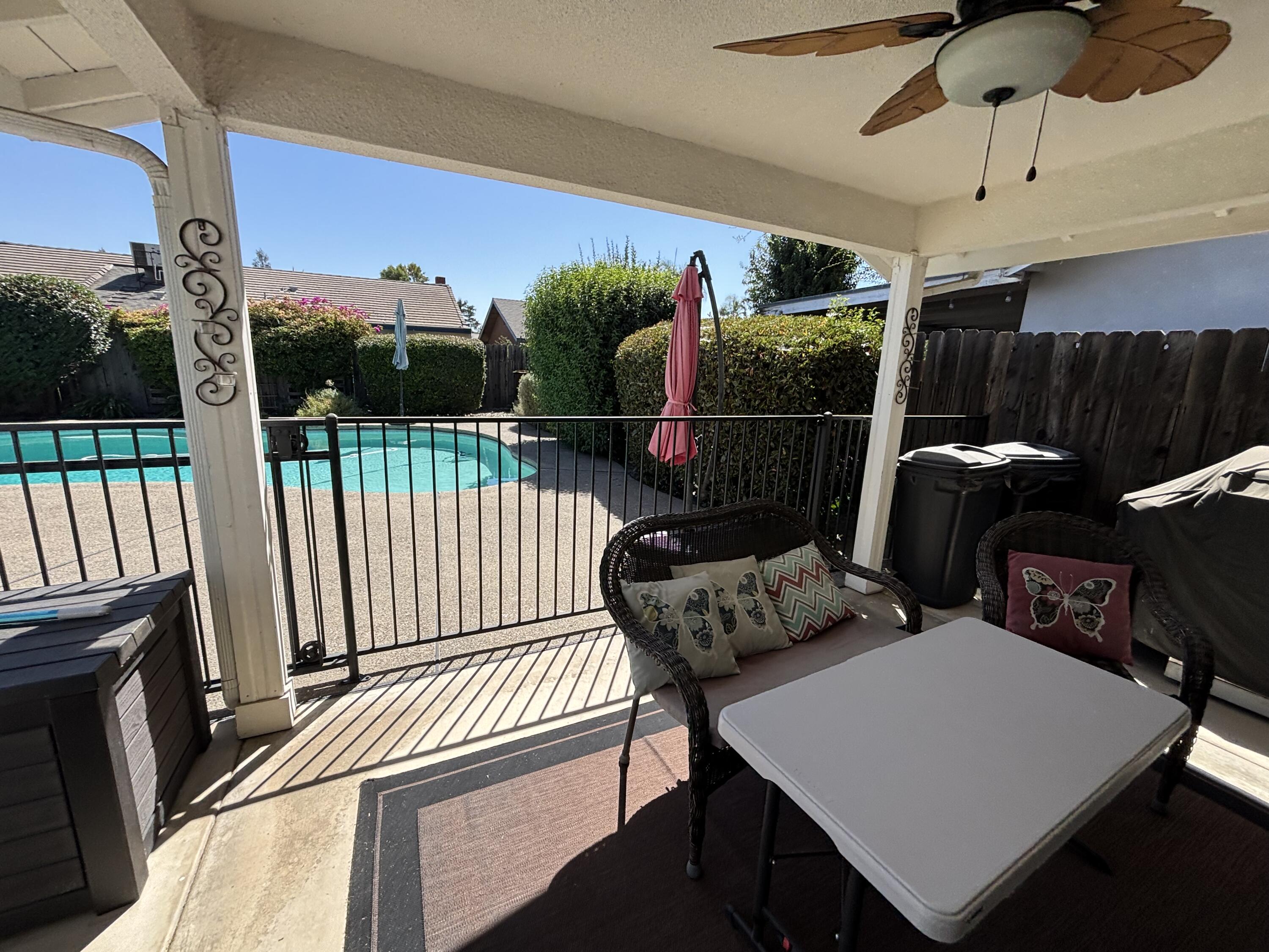 3637 E Center Ct, Visalia, CA 93292