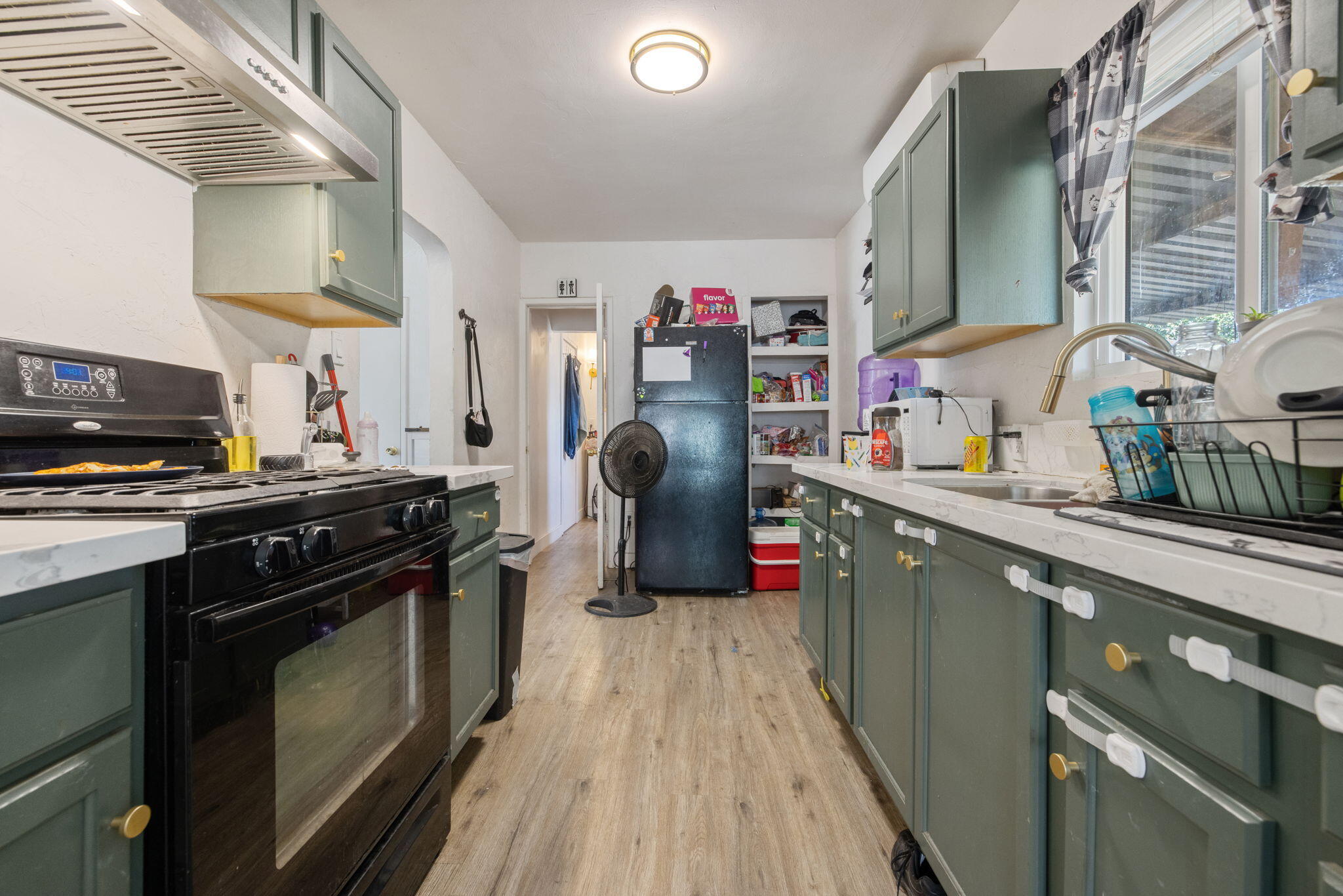 116 S West St, Tulare, CA 93274