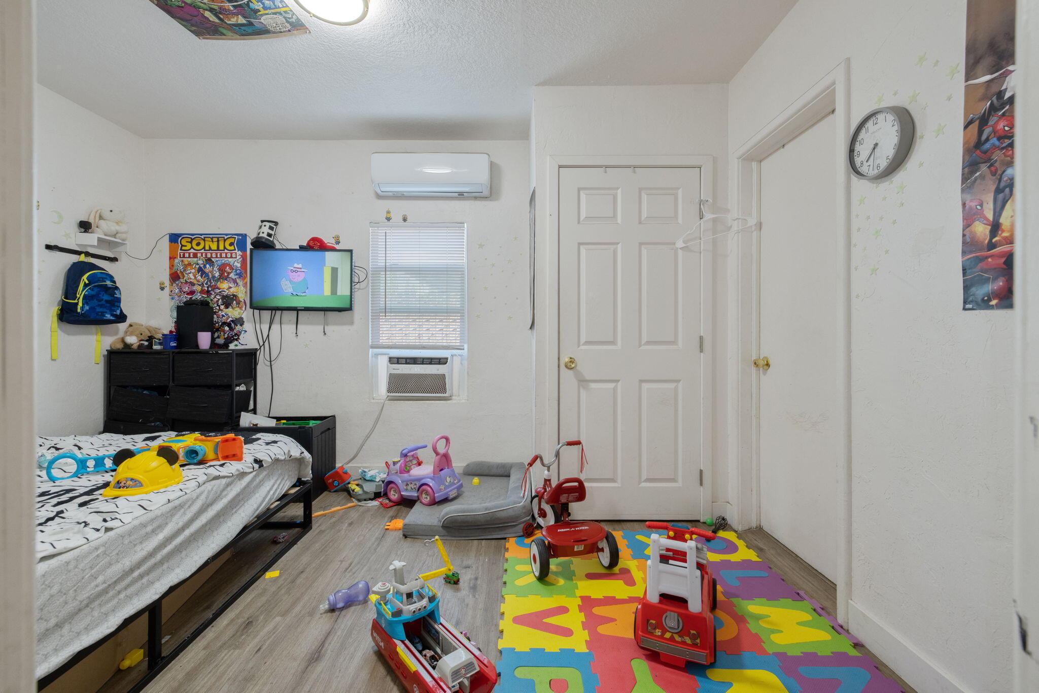 116 S West St, Tulare, CA 93274