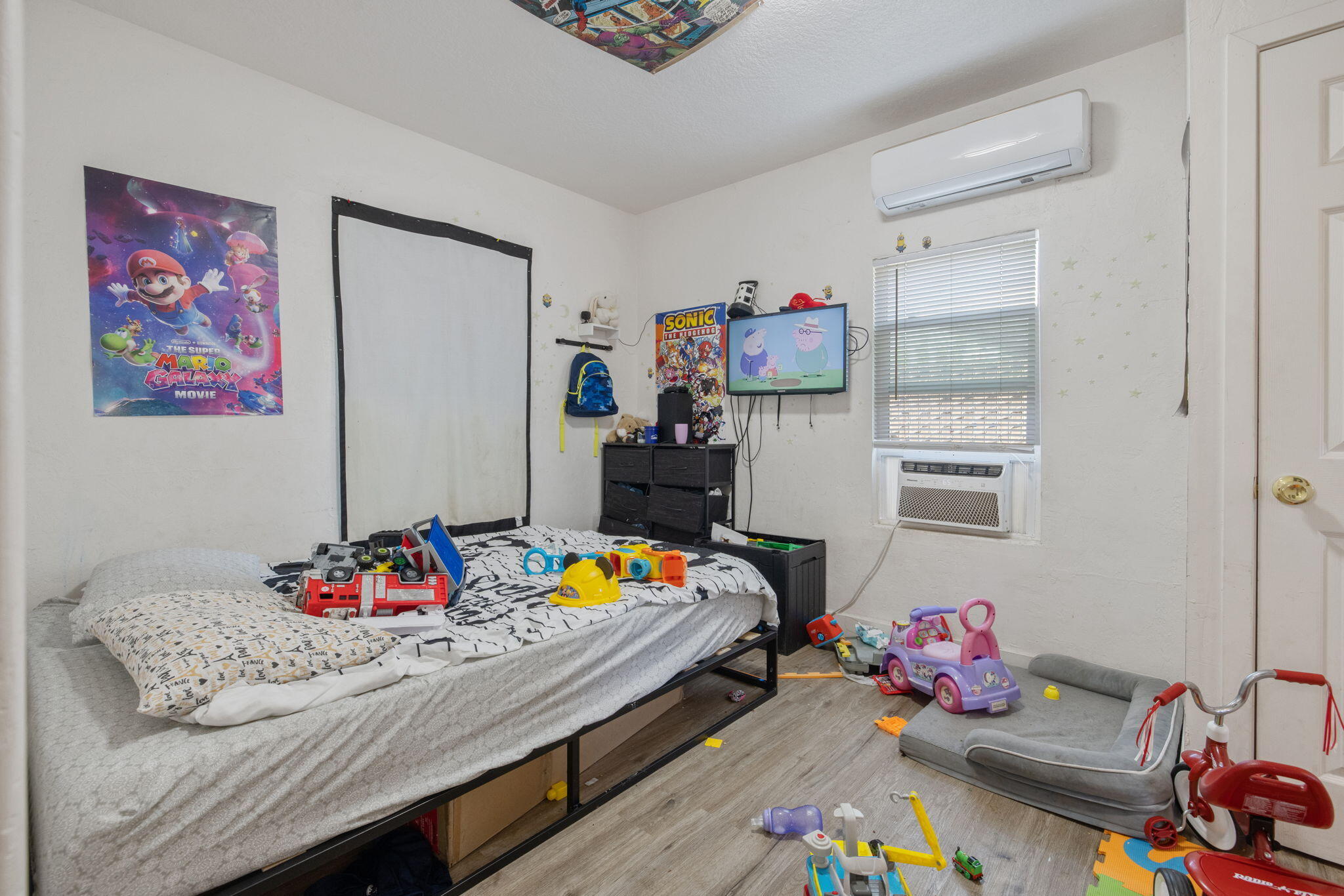 116 S West St, Tulare, CA 93274