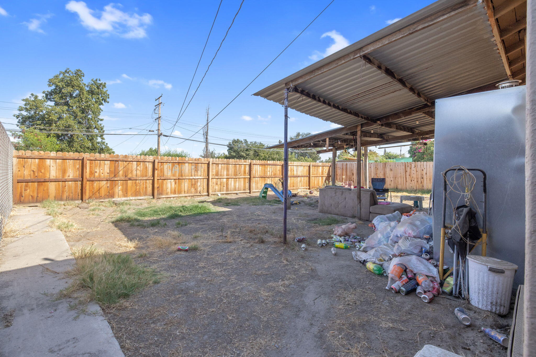 116 S West St, Tulare, CA 93274