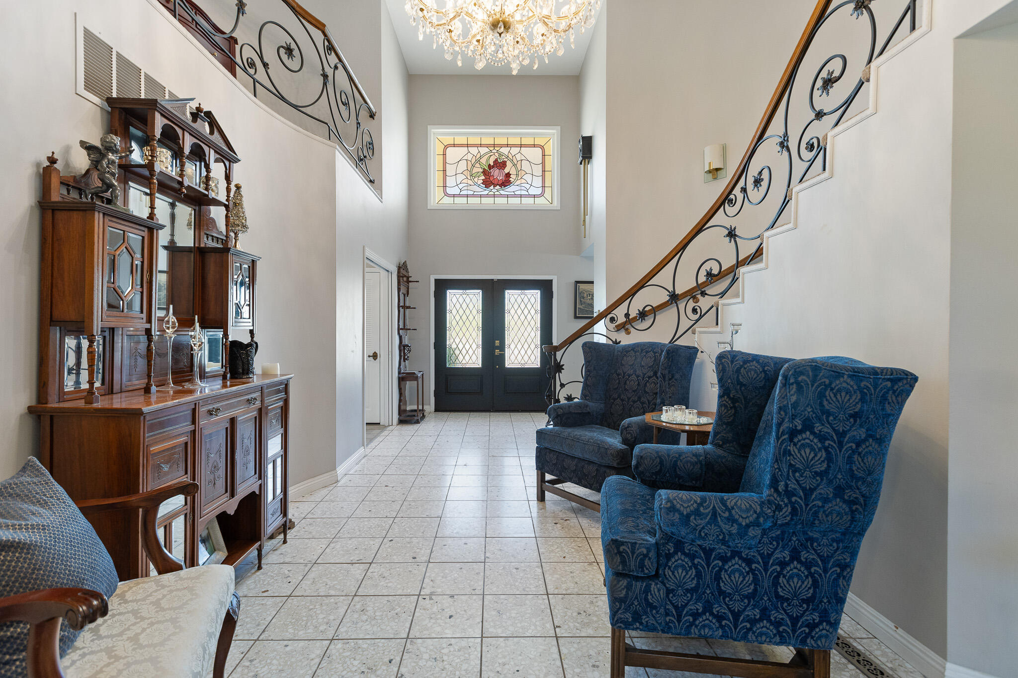 1624 N Sutton Ct, Tulare, CA 93274