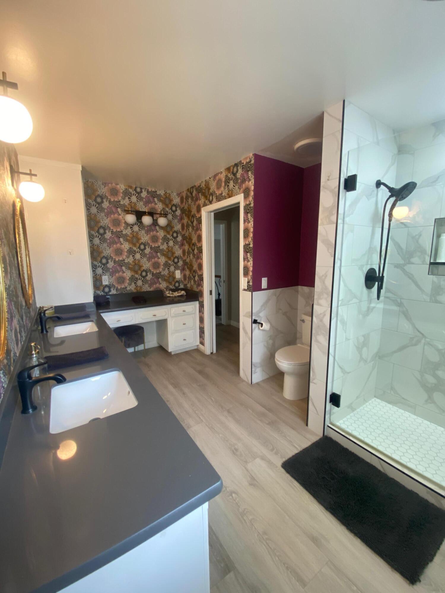 1624 N Sutton Ct, Tulare, CA 93274
