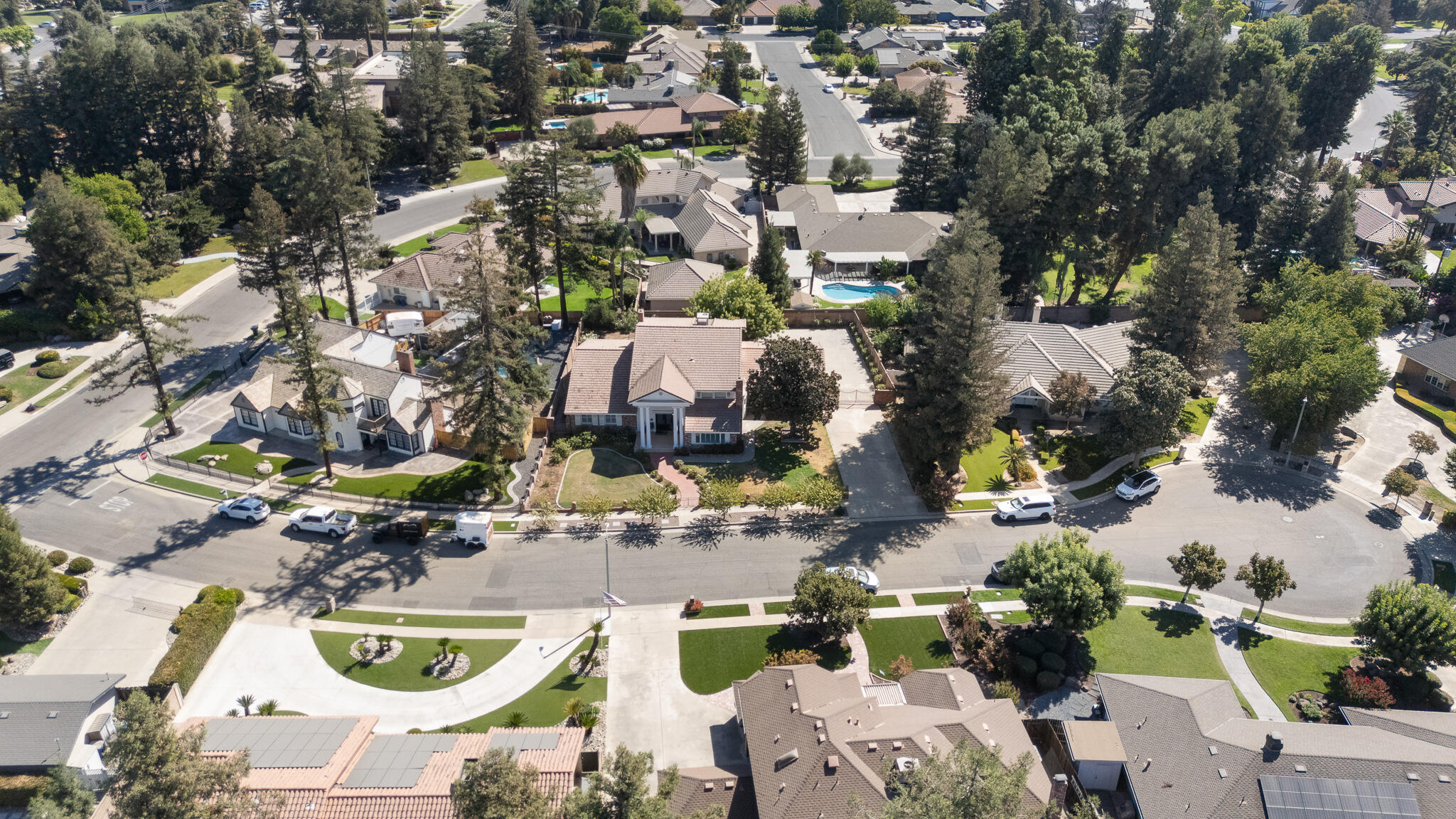1624 N Sutton Ct, Tulare, CA 93274