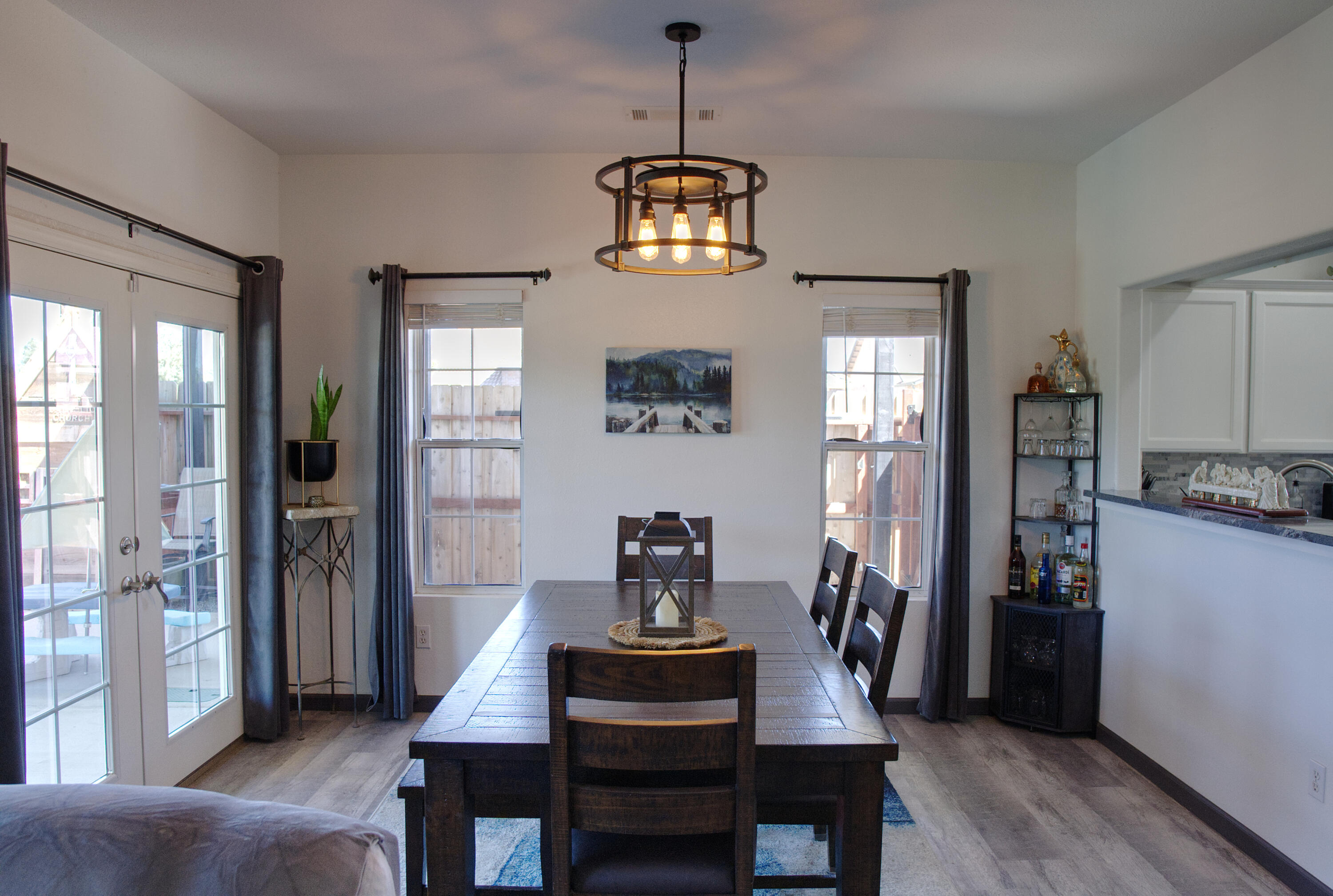 1400 Crater Lake, Tulare, CA 93274