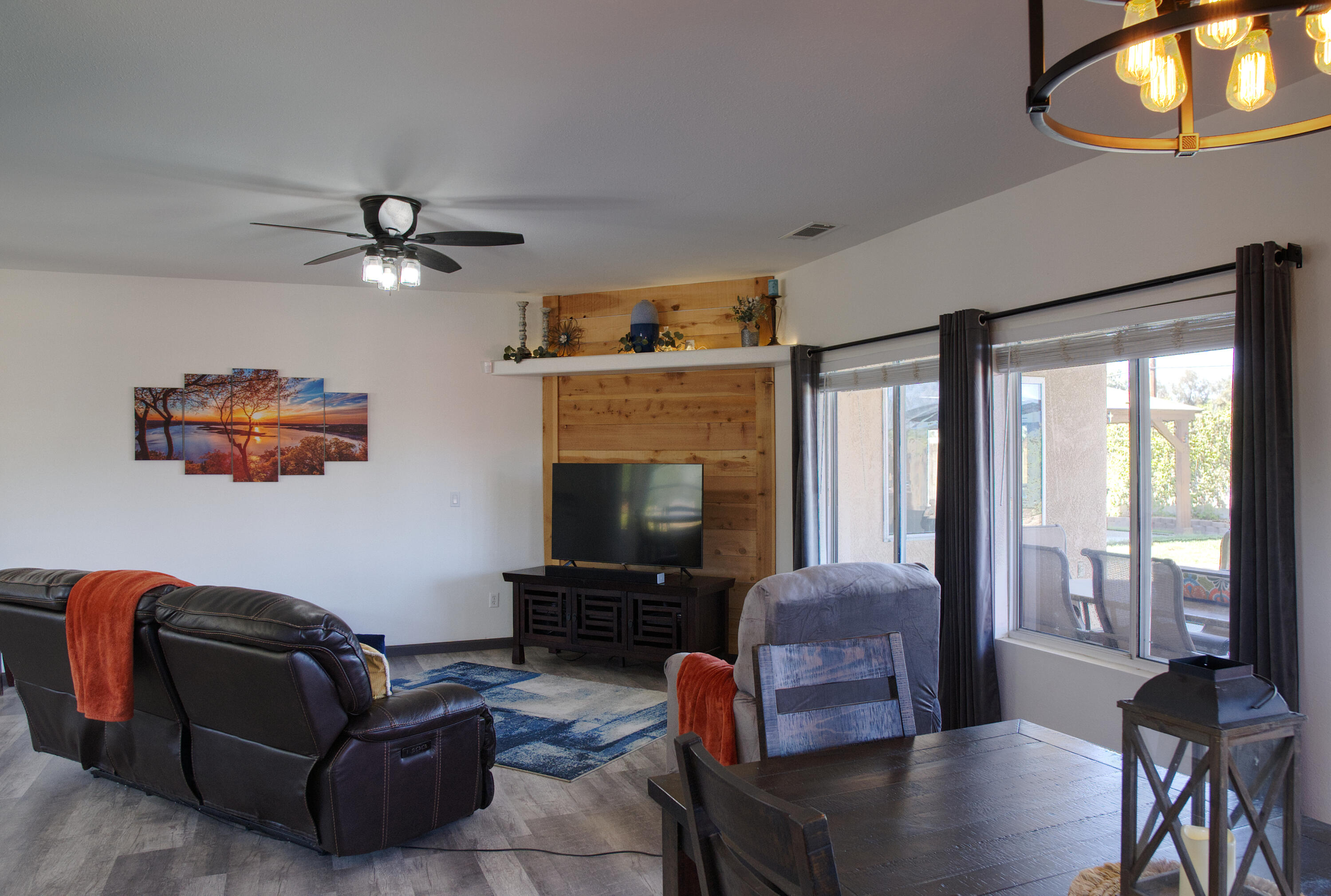 1400 Crater Lake, Tulare, CA 93274
