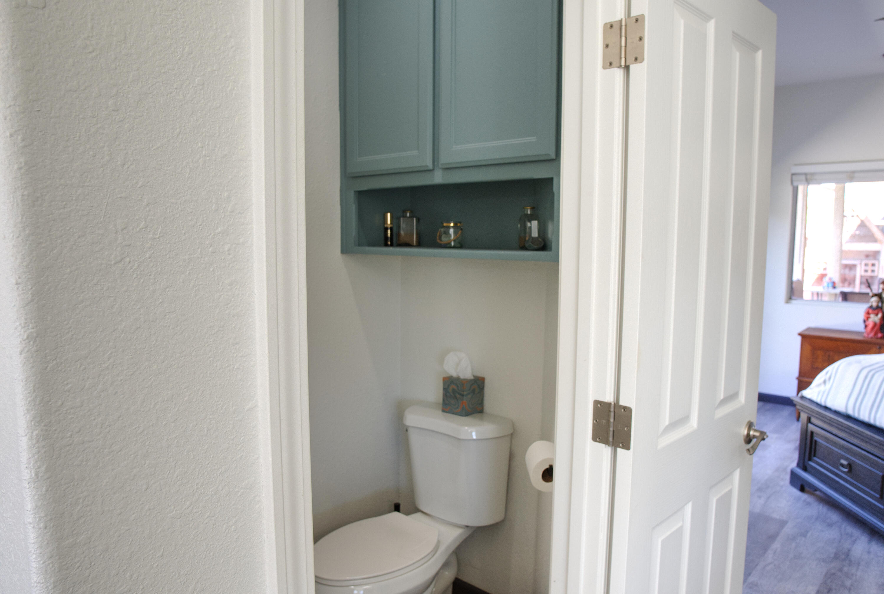 1400 Crater Lake, Tulare, CA 93274