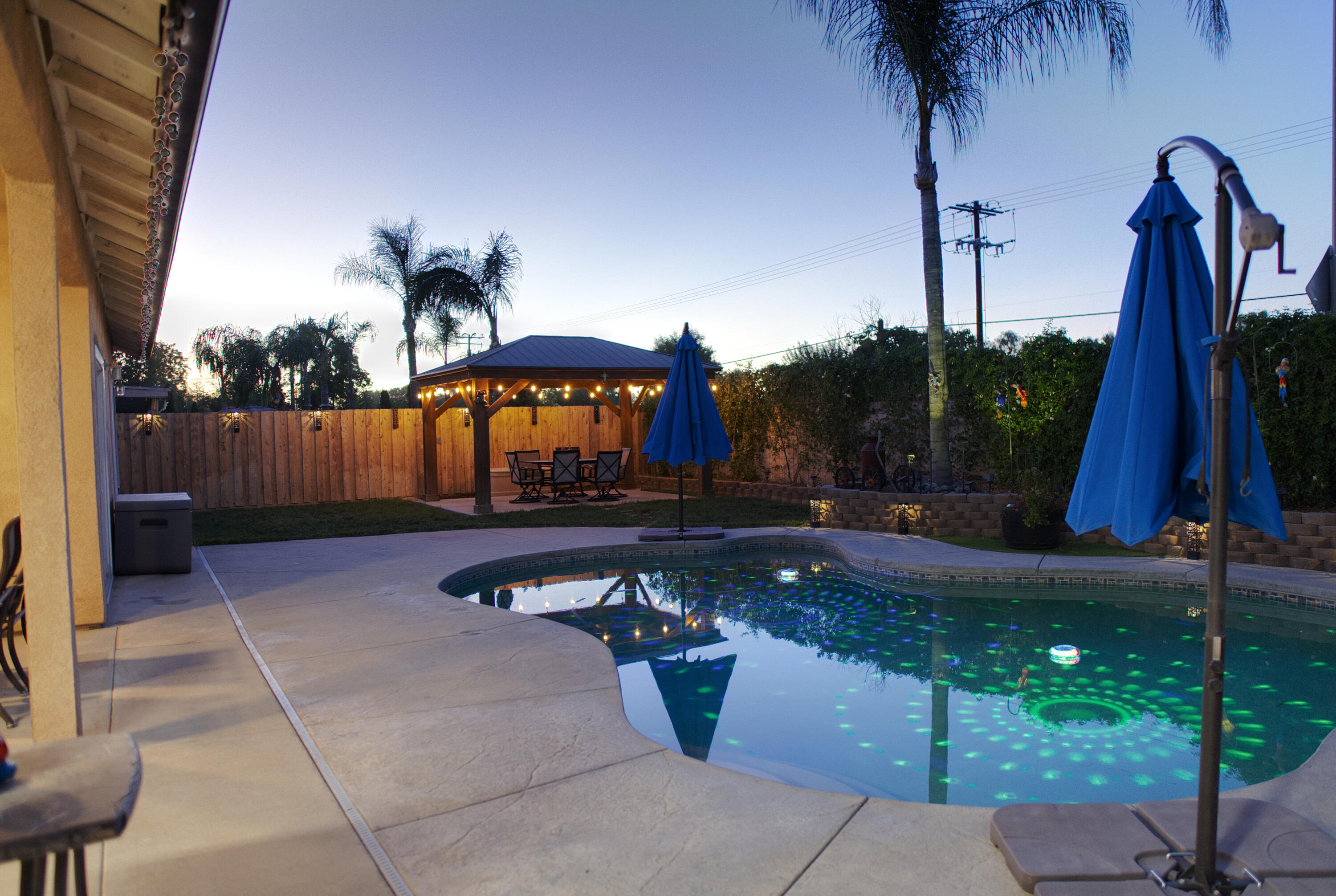 1400 Crater Lake, Tulare, CA 93274