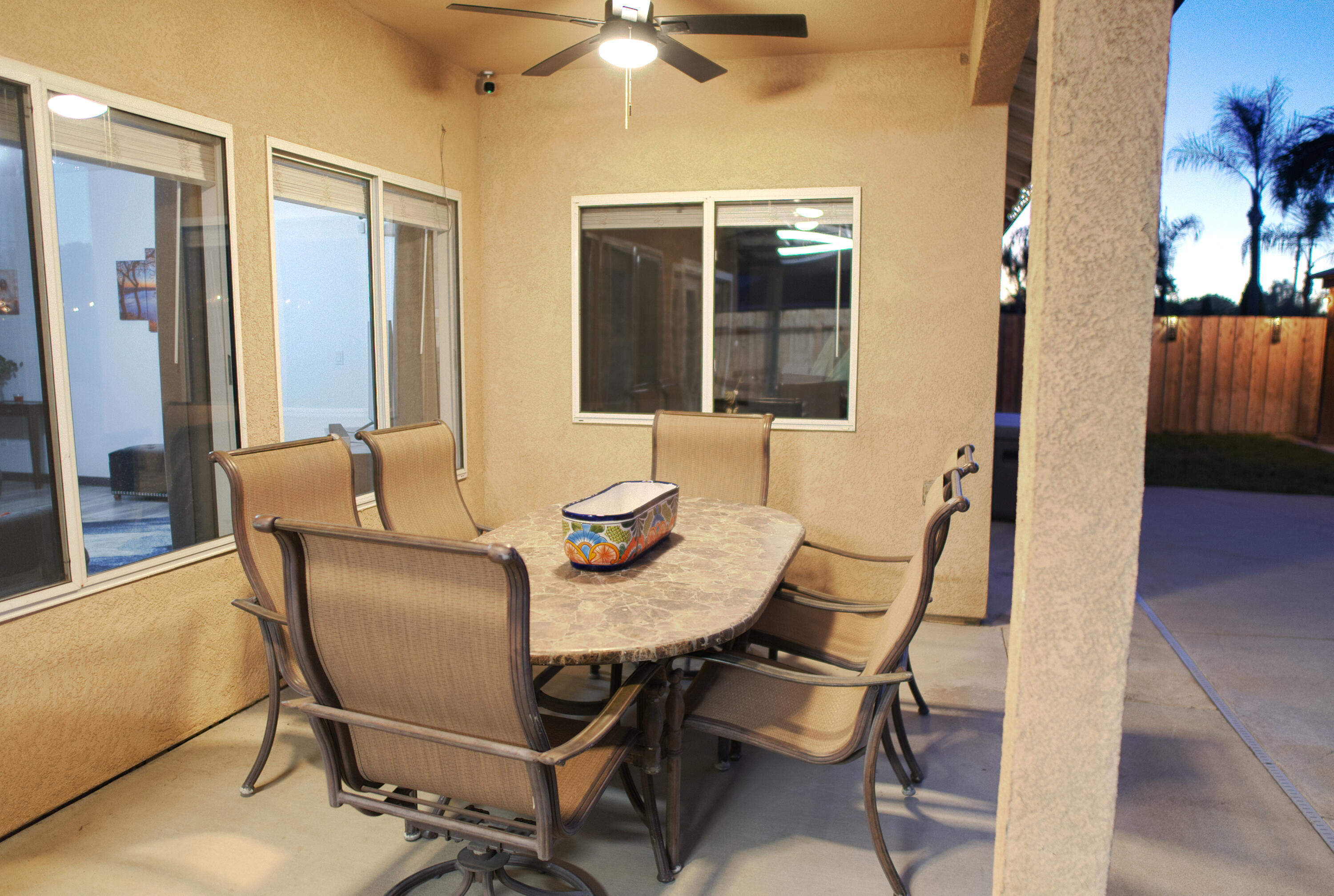 1400 Crater Lake, Tulare, CA 93274