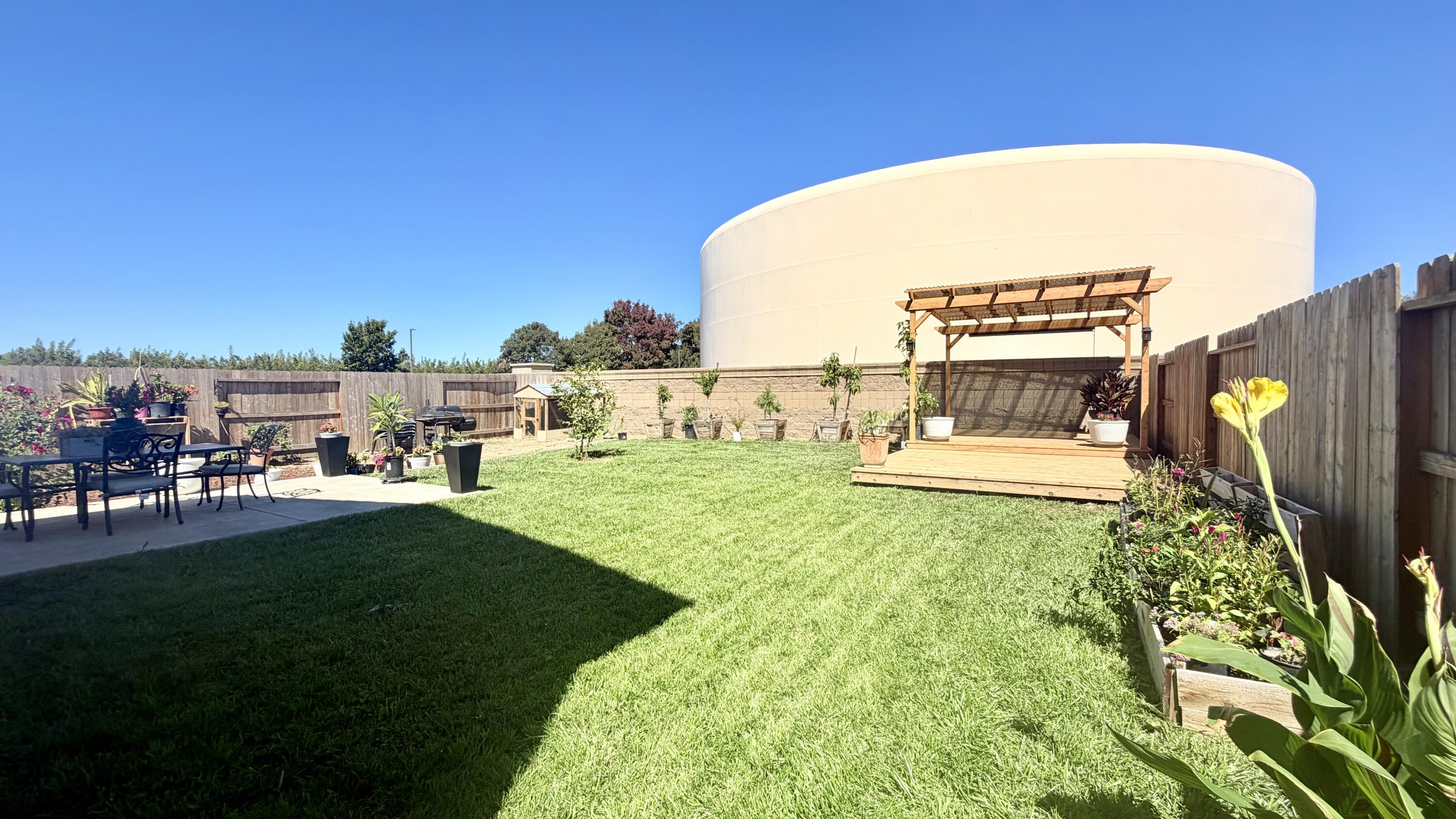 1039 Tributary Way, Plumas Lake, CA 95961