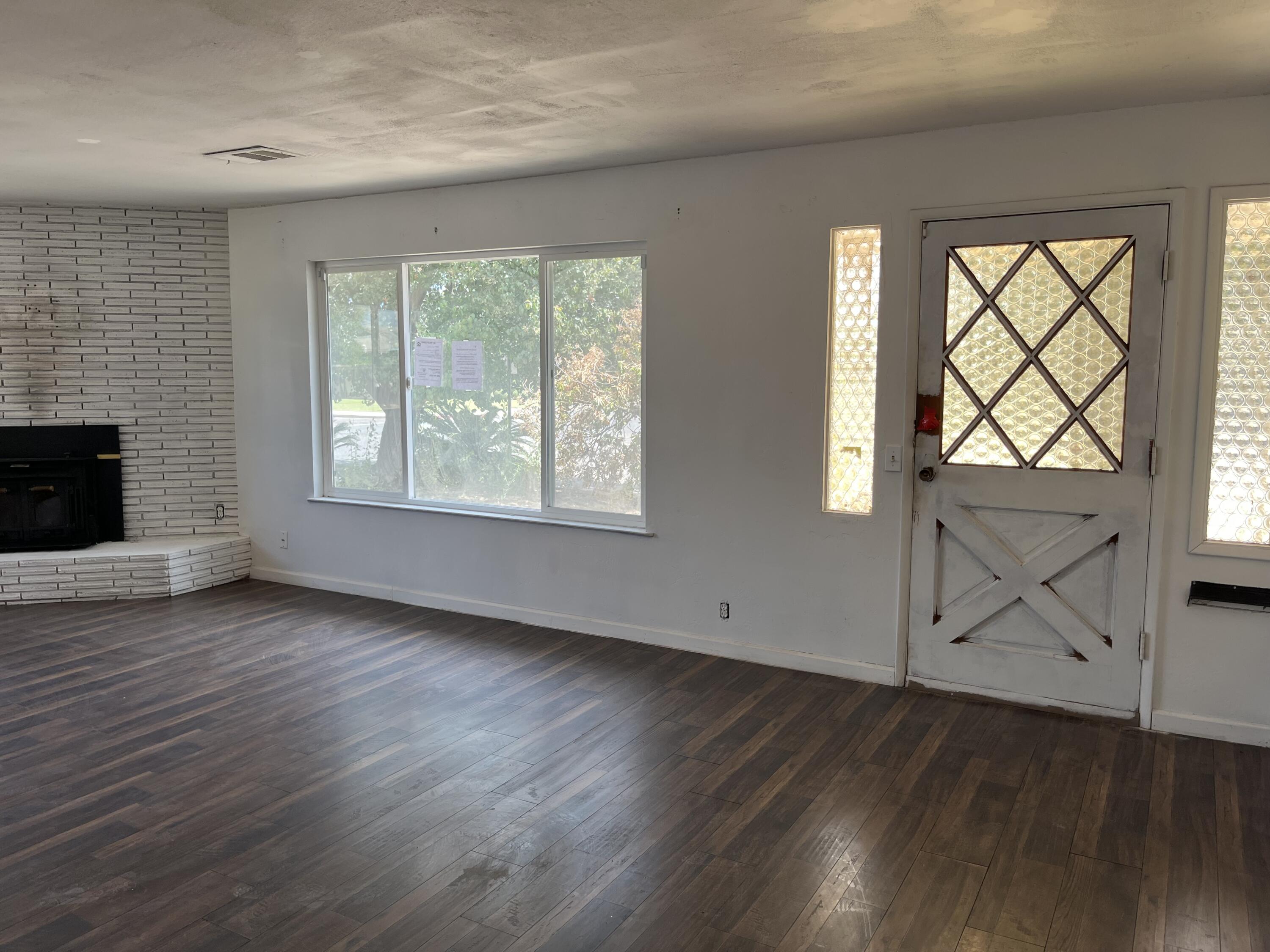 1517 S Klein Ave, Reedley, CA 93654