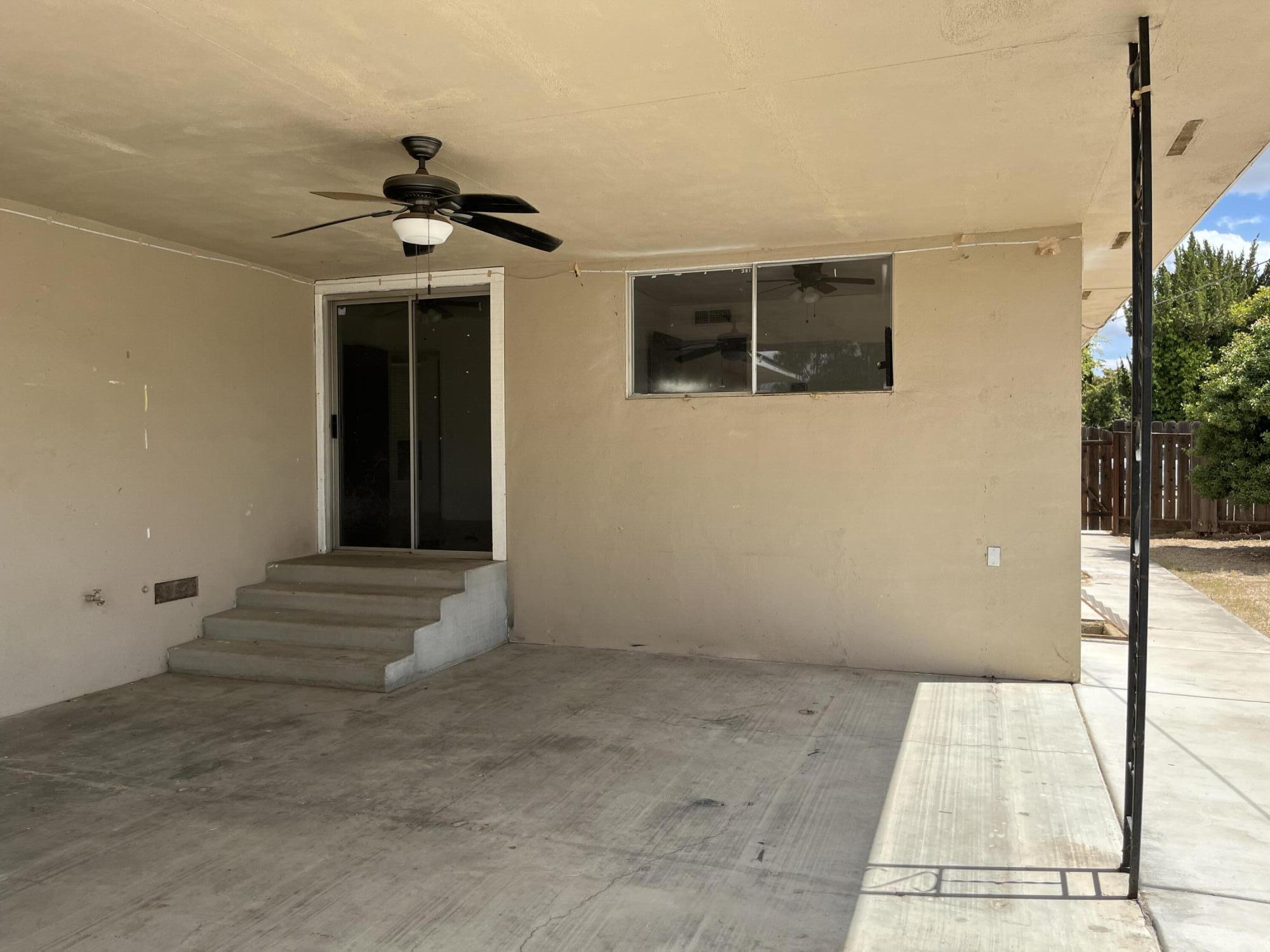 1517 S Klein Ave, Reedley, CA 93654