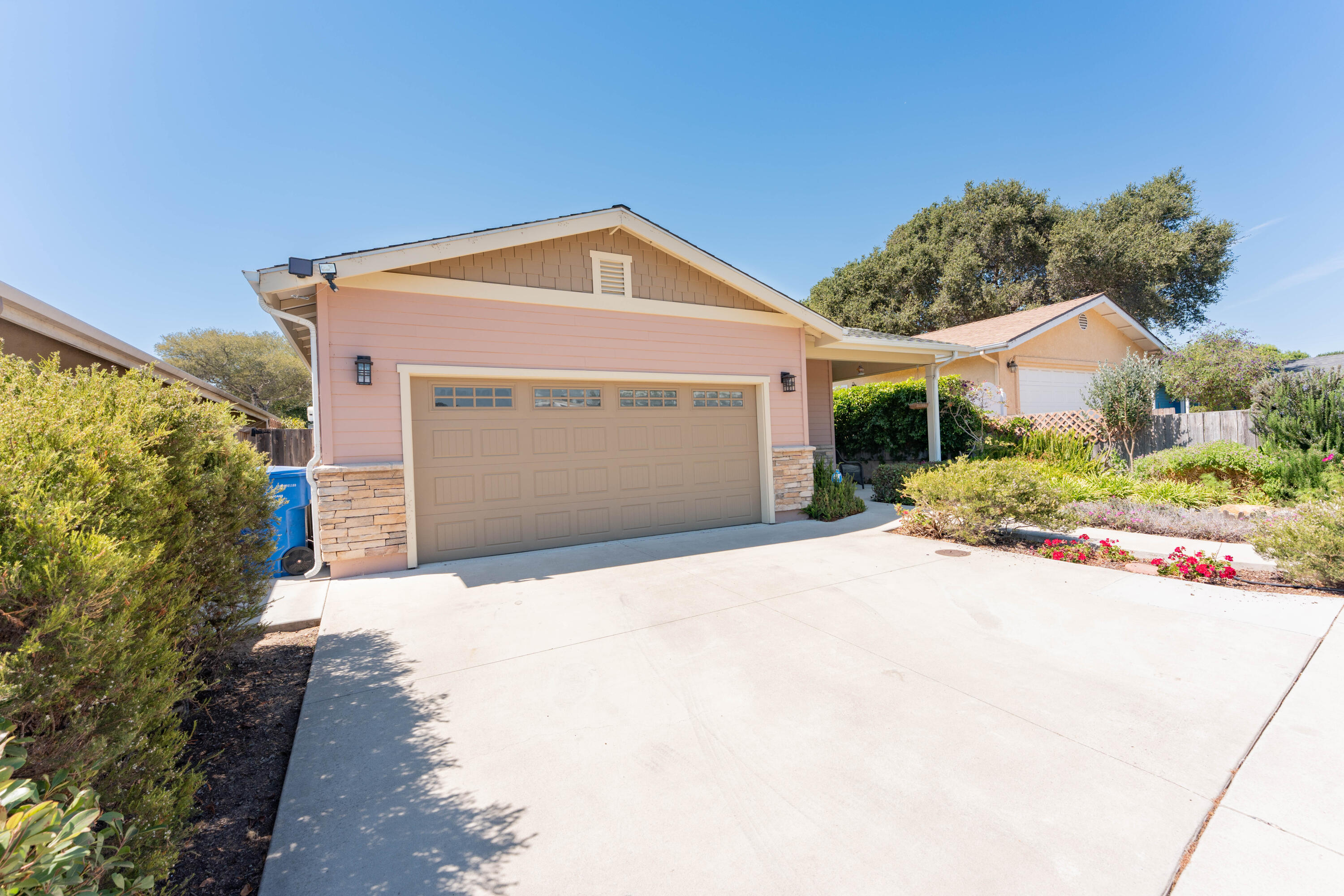 1440 25th St, Oceano, CA 93445