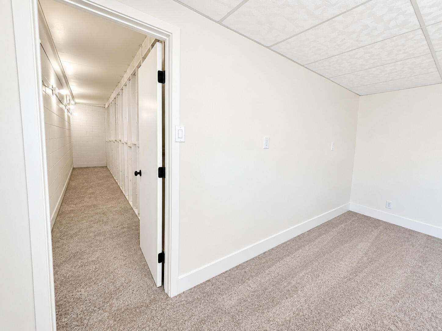 522 Garfield Ave, Taft, CA 93268