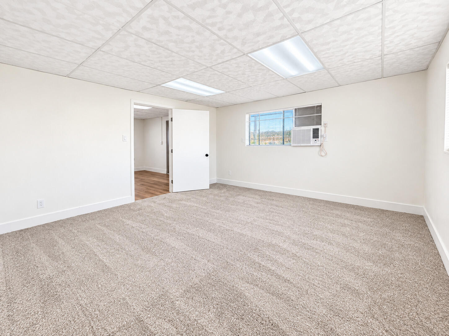 522 Garfield Ave, Taft, CA 93268