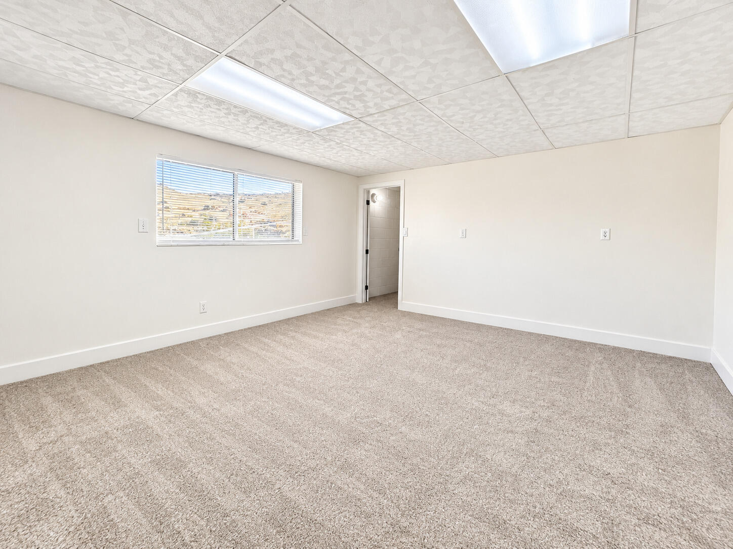 522 Garfield Ave, Taft, CA 93268