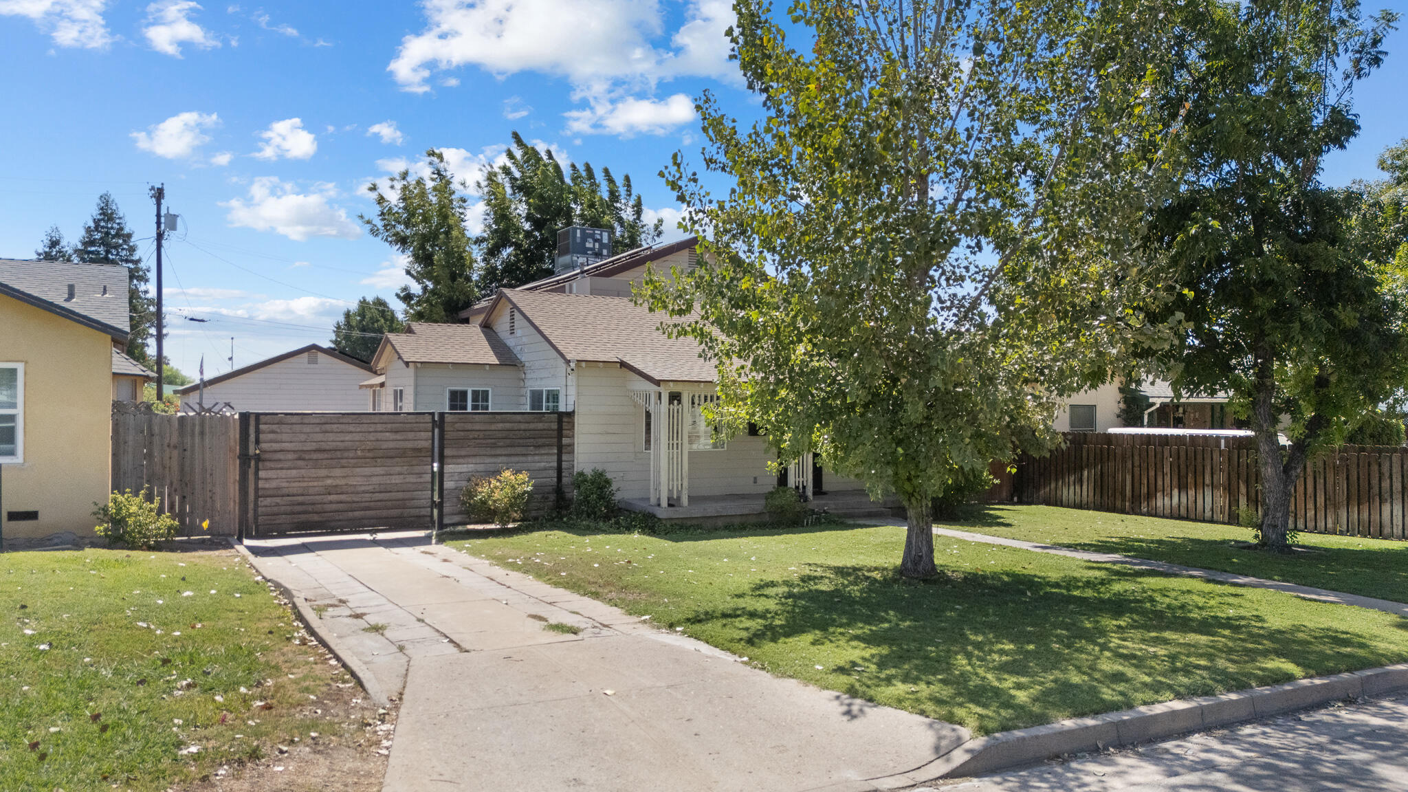 503 Ray St, Bakersfield, CA 93308