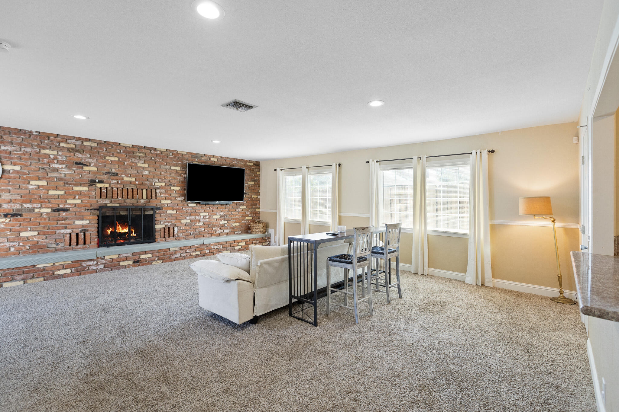 503 Ray St, Bakersfield, CA 93308