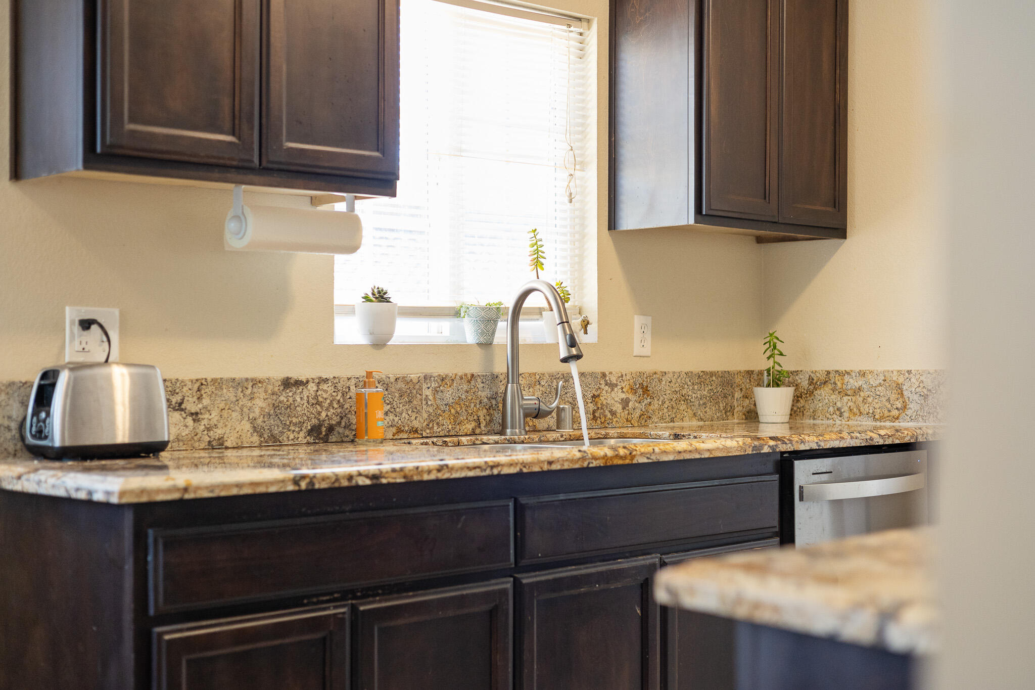 503 Ray St, Bakersfield, CA 93308