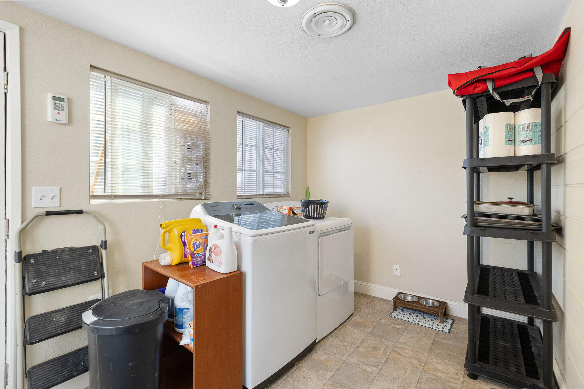 503 Ray St, Bakersfield, CA 93308