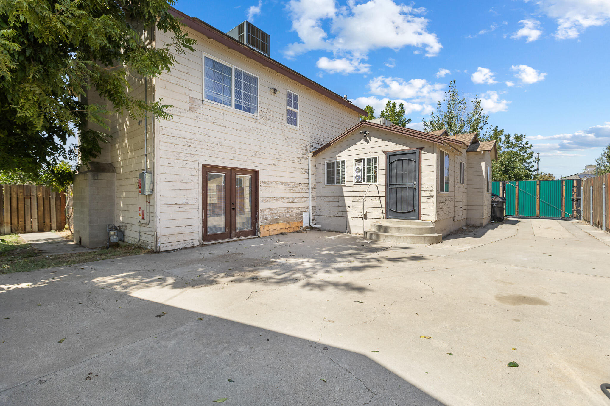 503 Ray St, Bakersfield, CA 93308