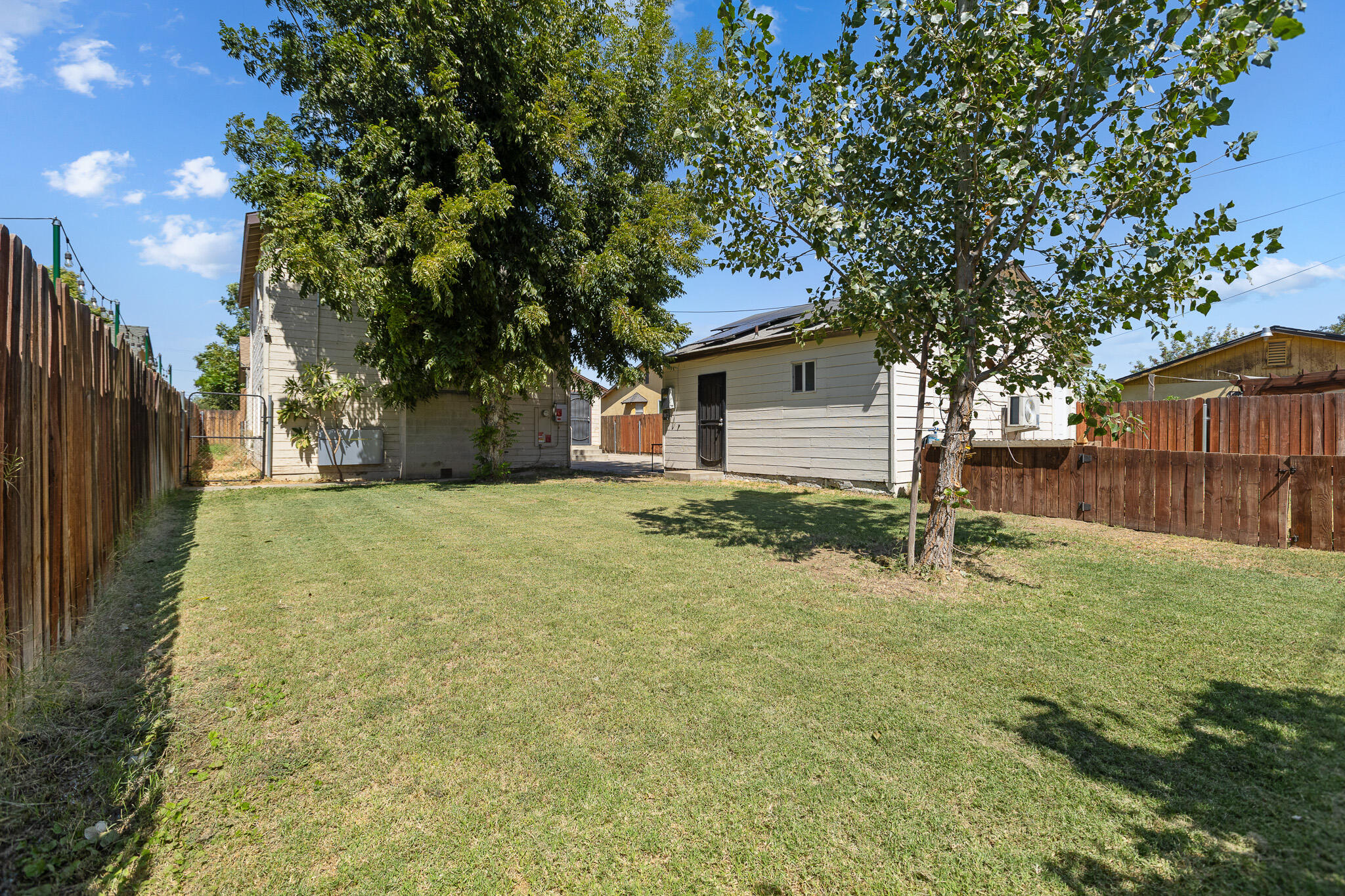 503 Ray St, Bakersfield, CA 93308