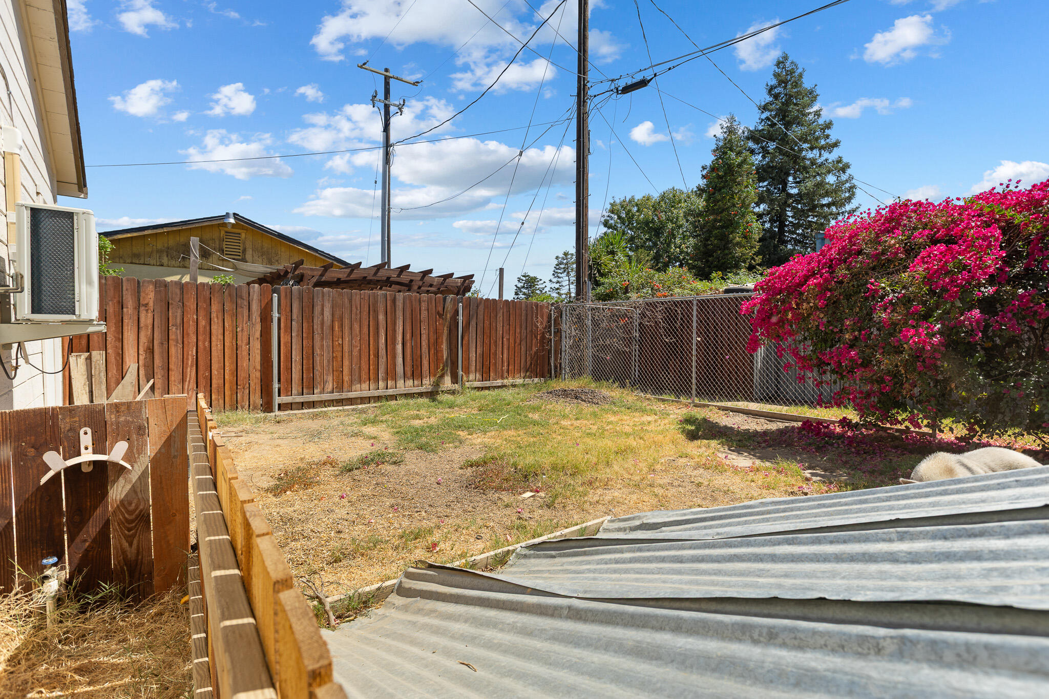 503 Ray St, Bakersfield, CA 93308