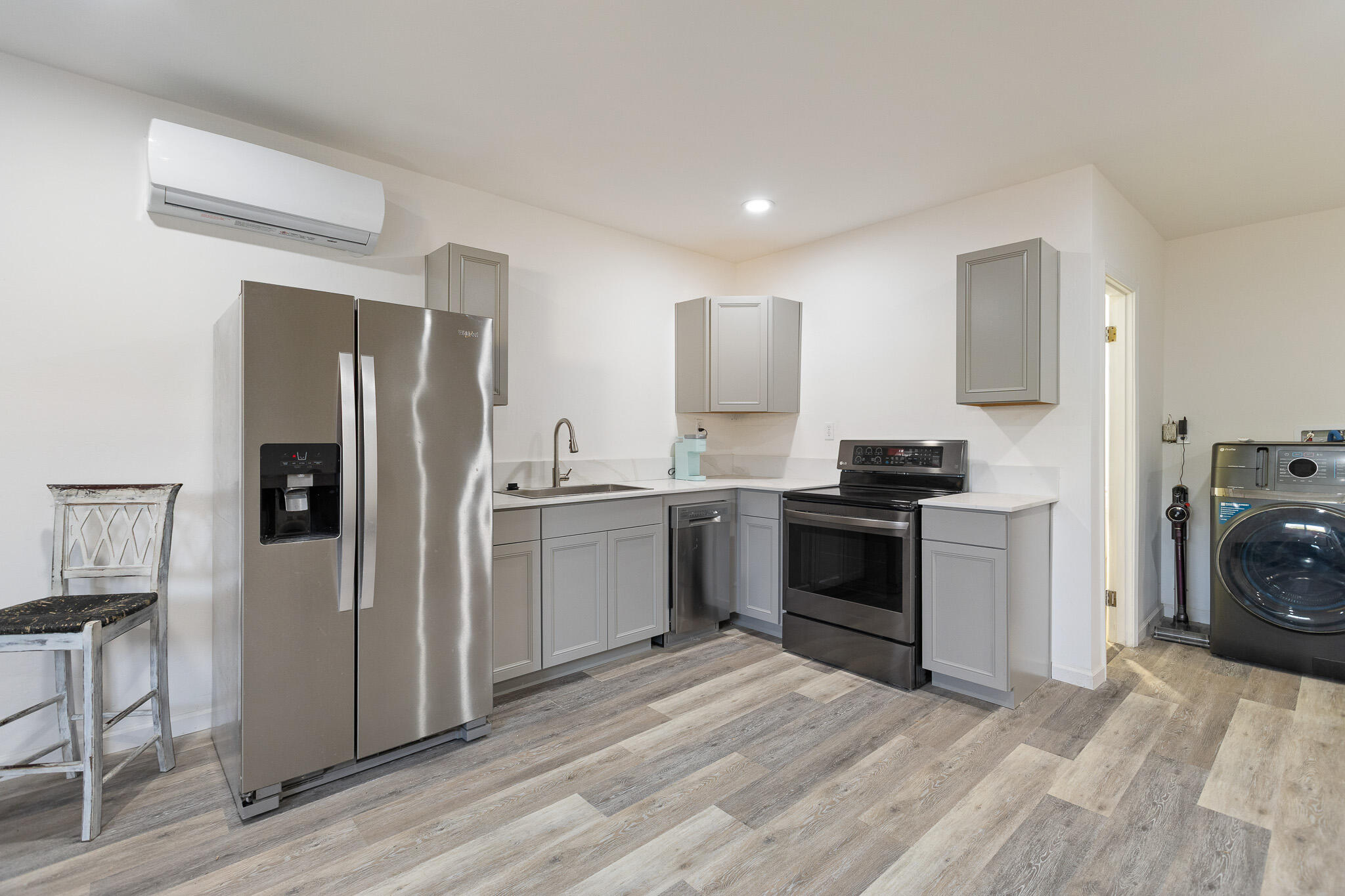 503 Ray St, Bakersfield, CA 93308